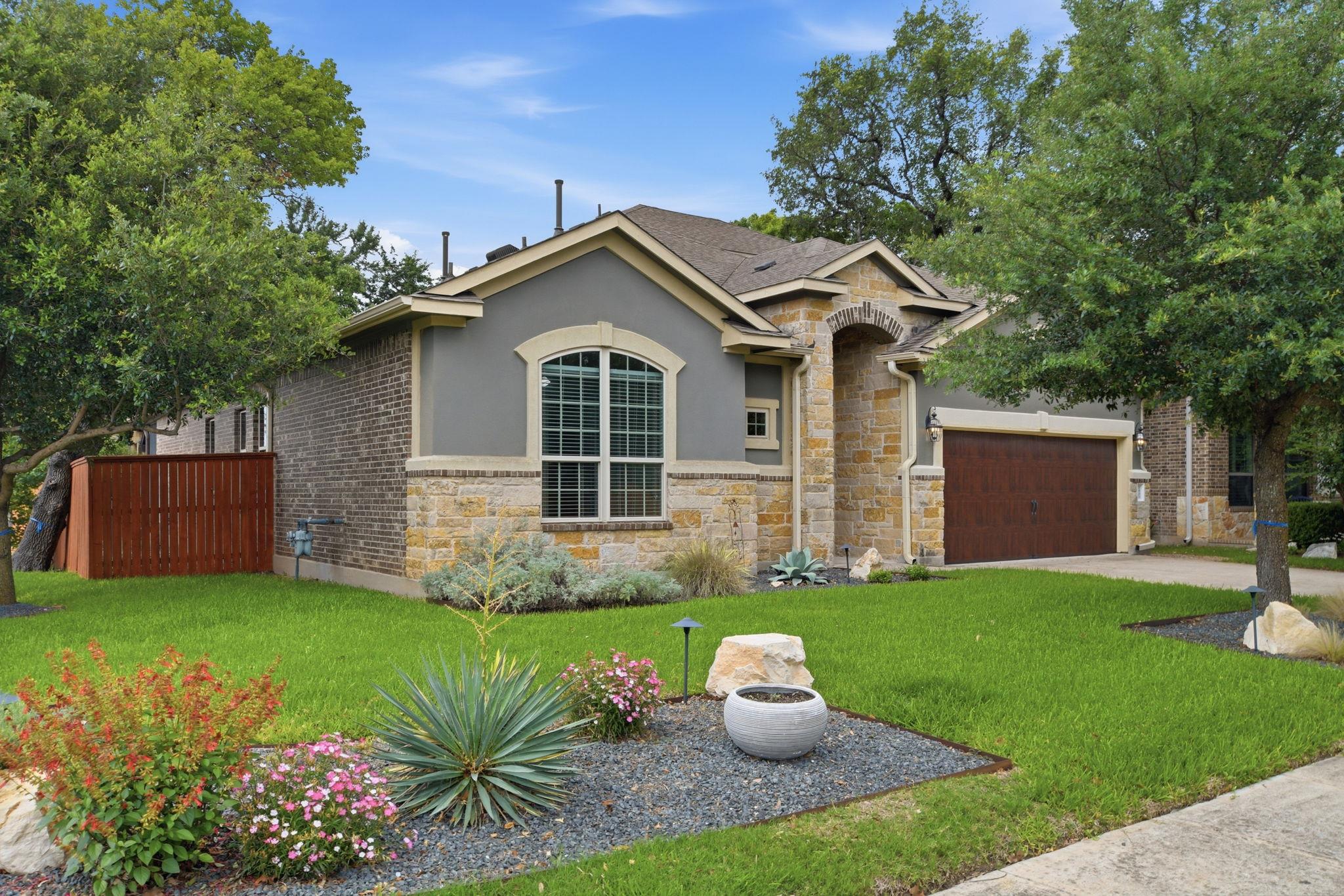 3901 Sansome Ln Property Photo 3