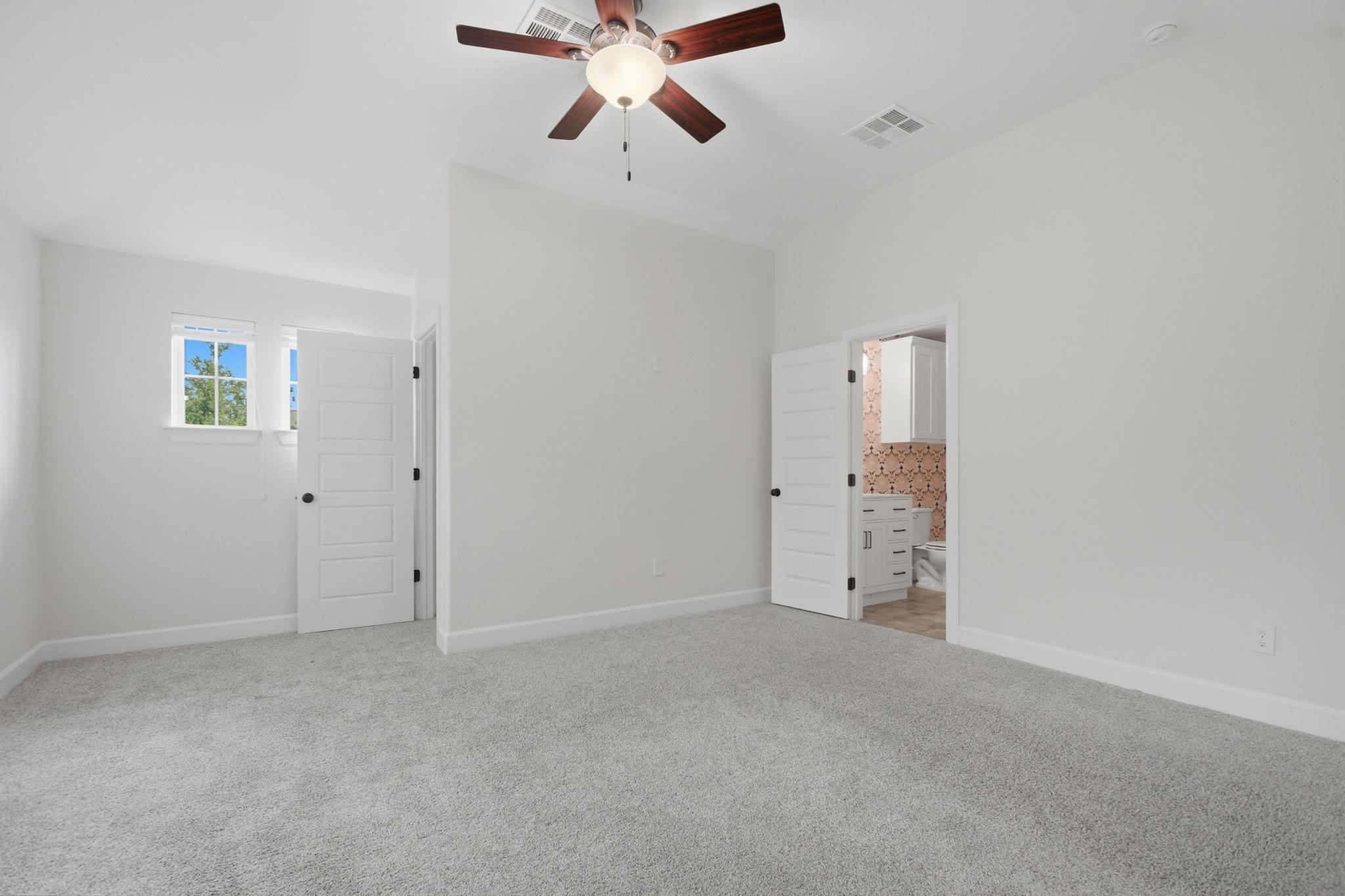 3901 Sansome Ln Property Photo 28