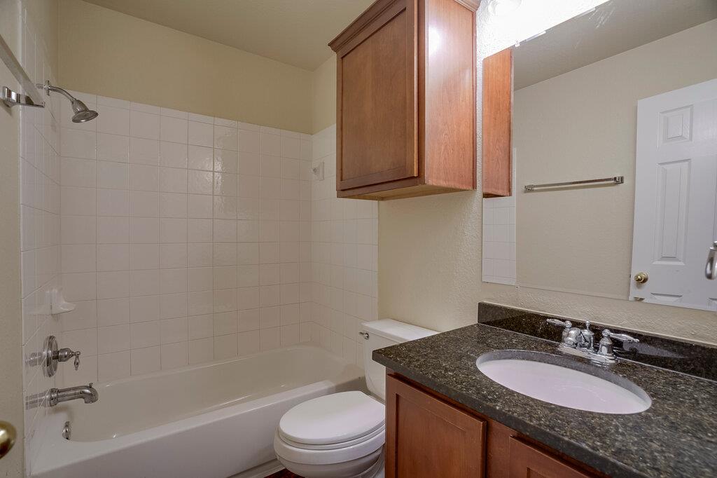 1313 Honey Blossom Dr Property Photo 10