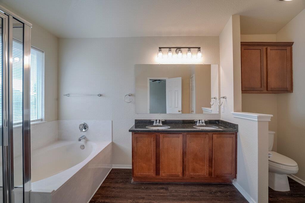 1313 Honey Blossom Dr Property Photo 19