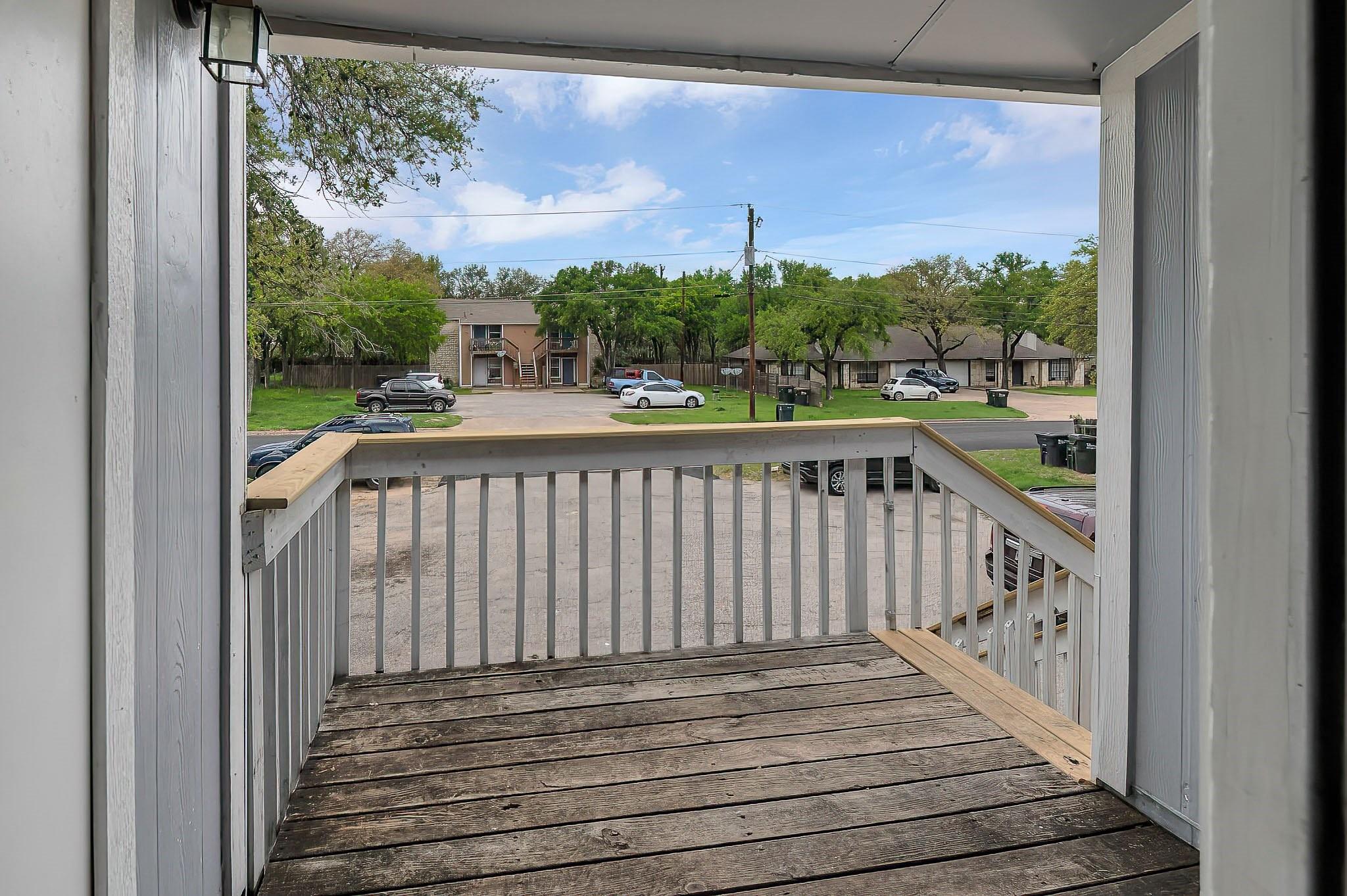 500 Algerita Dr #c Property Photo 4