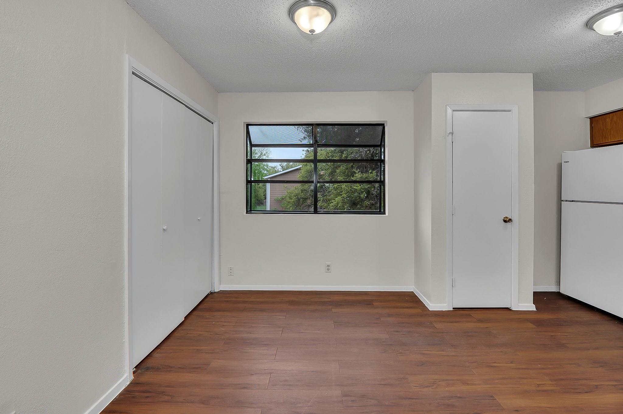500 Algerita Dr #c Property Photo 9