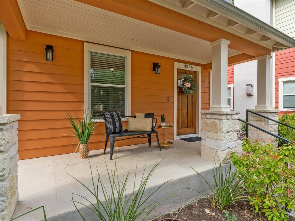 4224 Threadgill St Property Photo 8