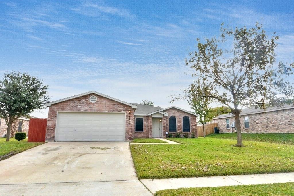 5211 Whistle Stop Dr Property Photo 1