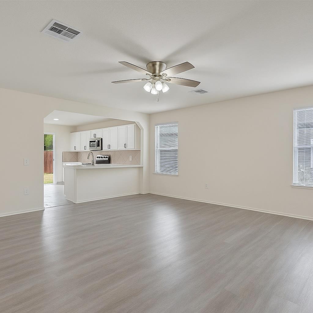 7432 Cayenne Ln Property Photo 5