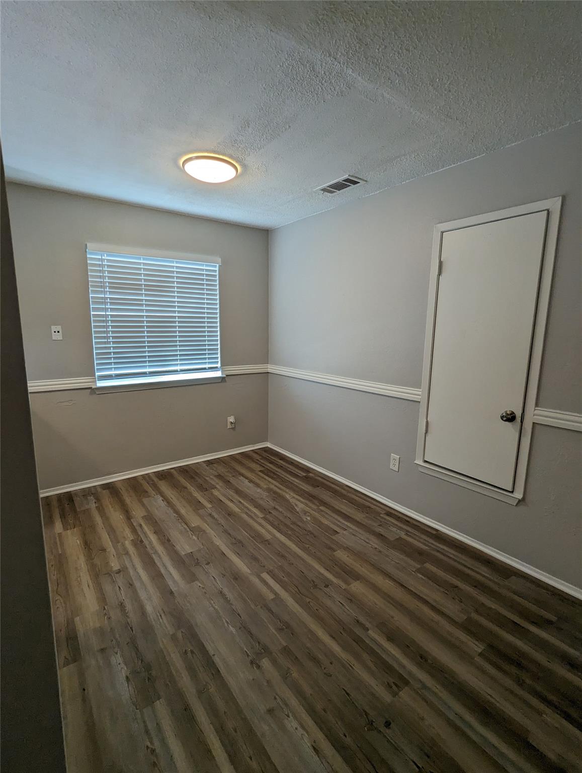 3303 Vintage Hills Cv #c Property Photo 5