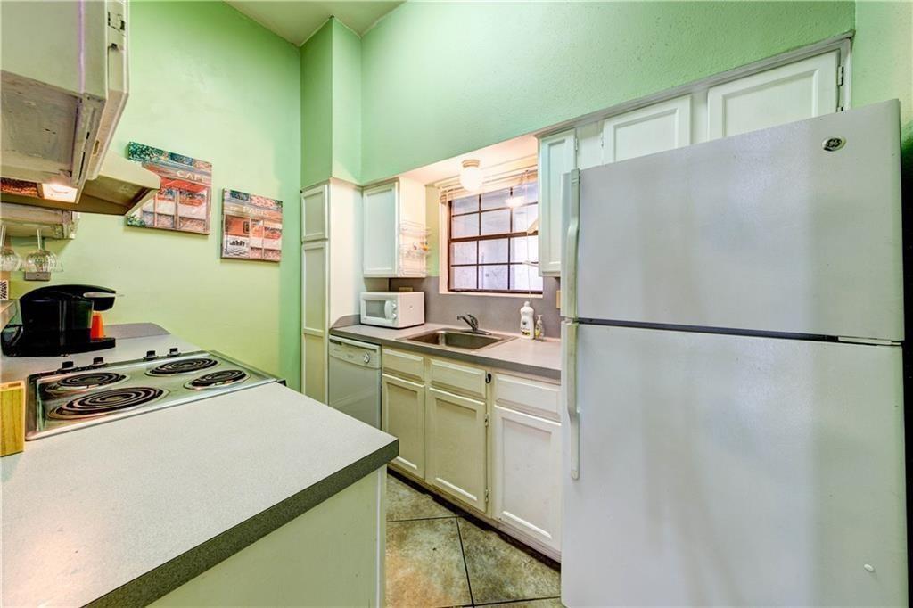 1908 San Antonio St 310 Property Photo 2