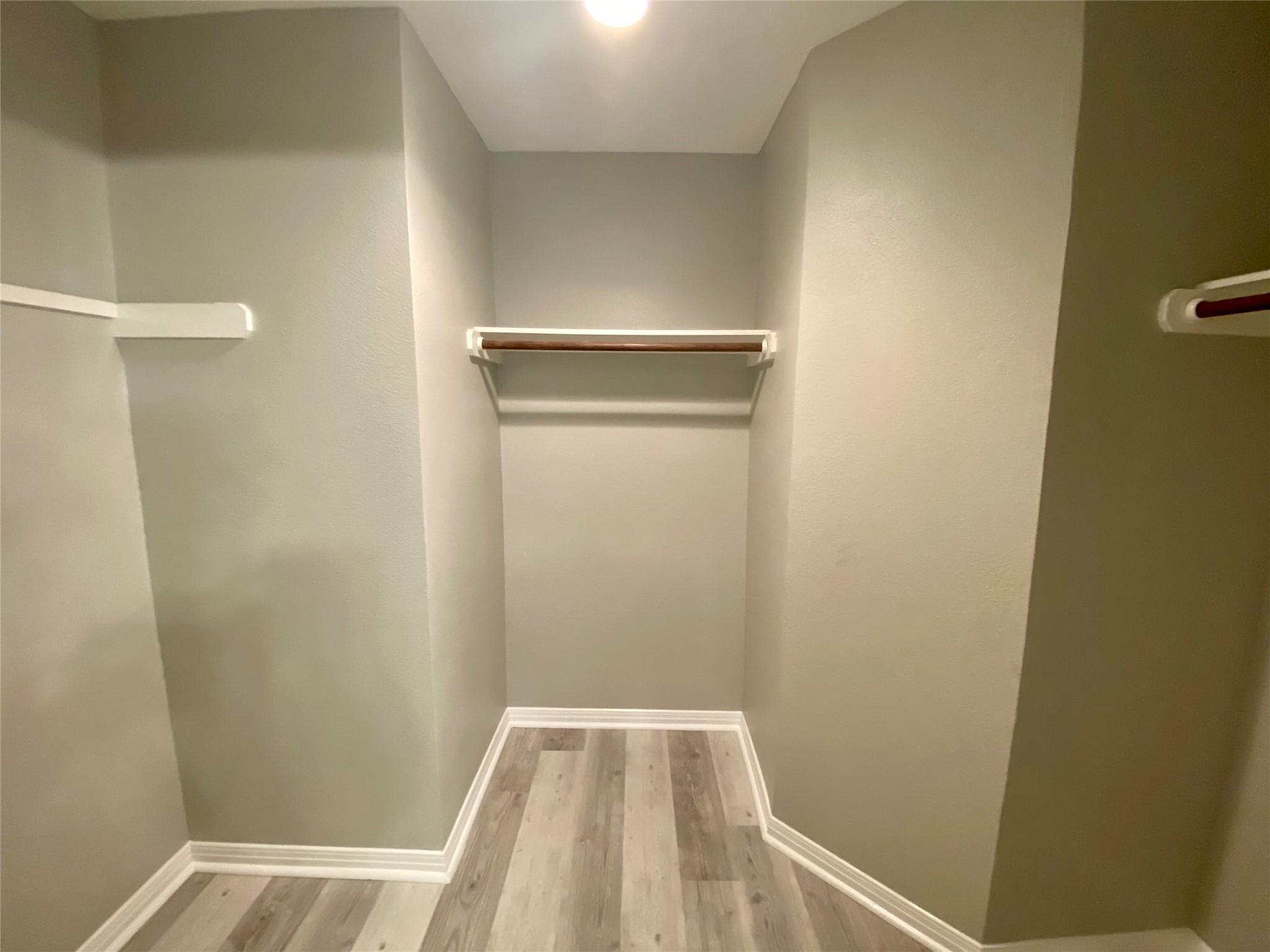 5710 Lark Creek Dr Property Photo 11