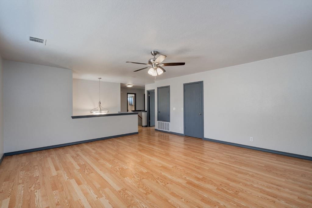 8001 Brienne Dr Property Photo 18