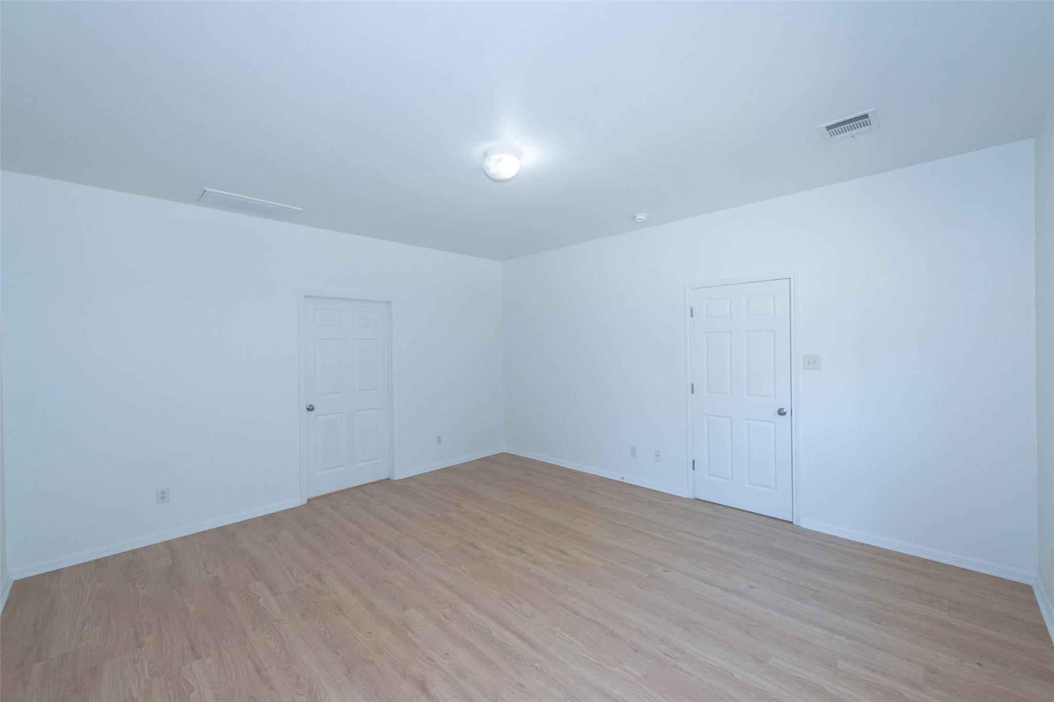 3717 Holden Ct Property Photo 15