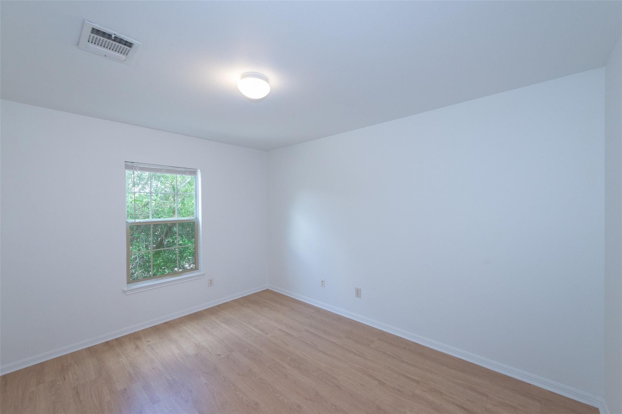 3717 Holden Ct Property Photo 22