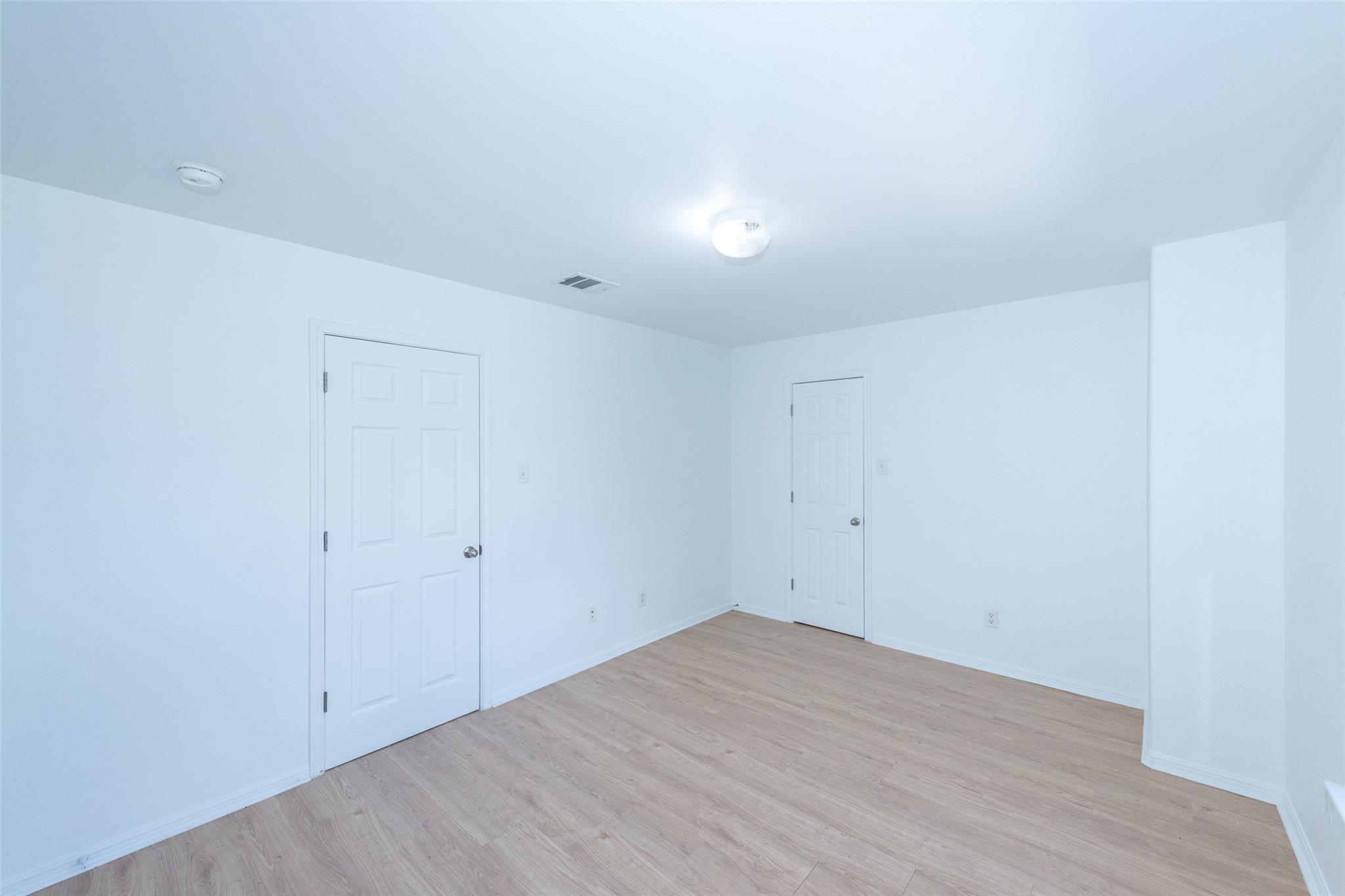 3717 Holden Ct Property Photo 28