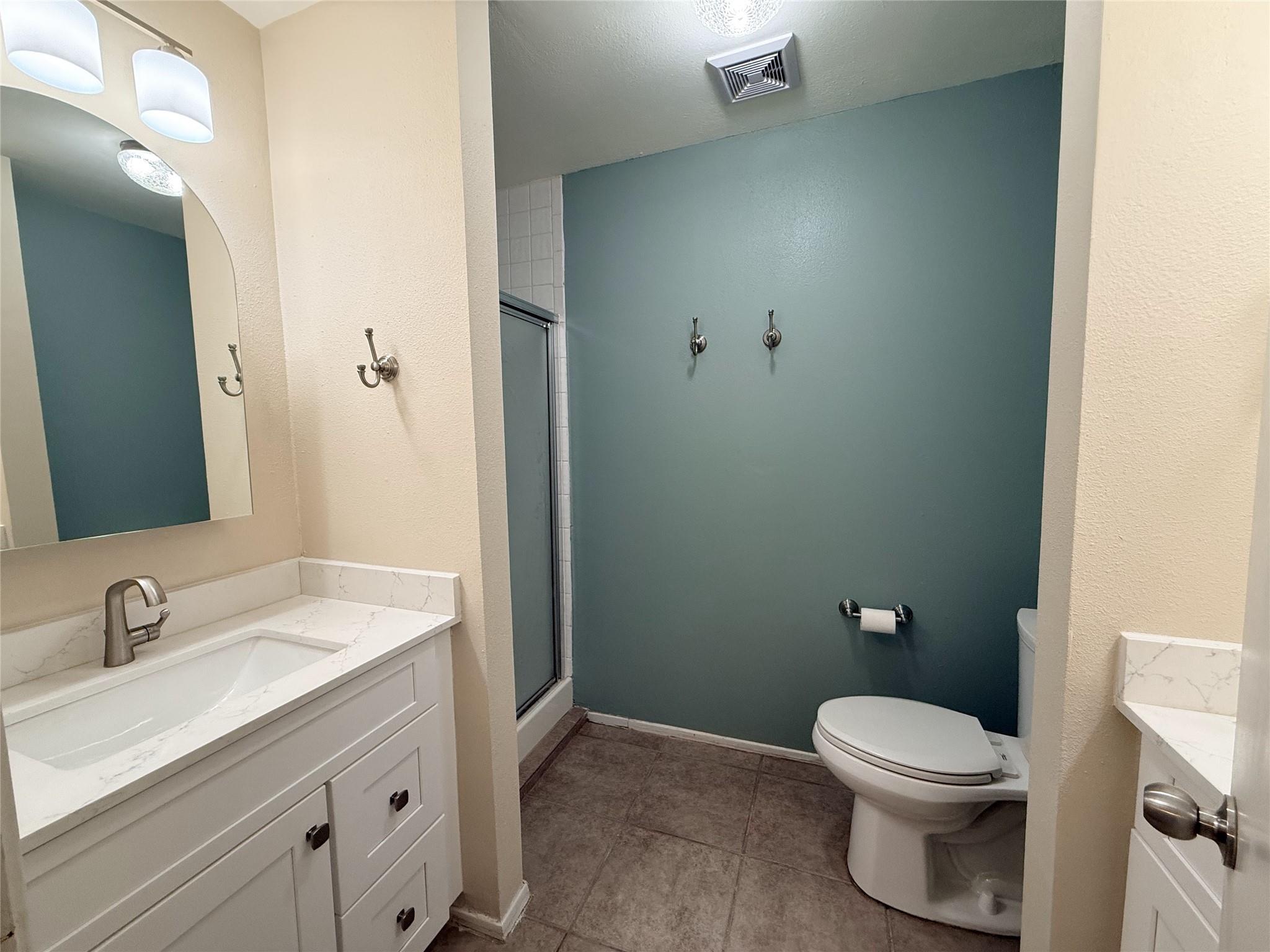 7907 Dunn St #a Property Photo 14