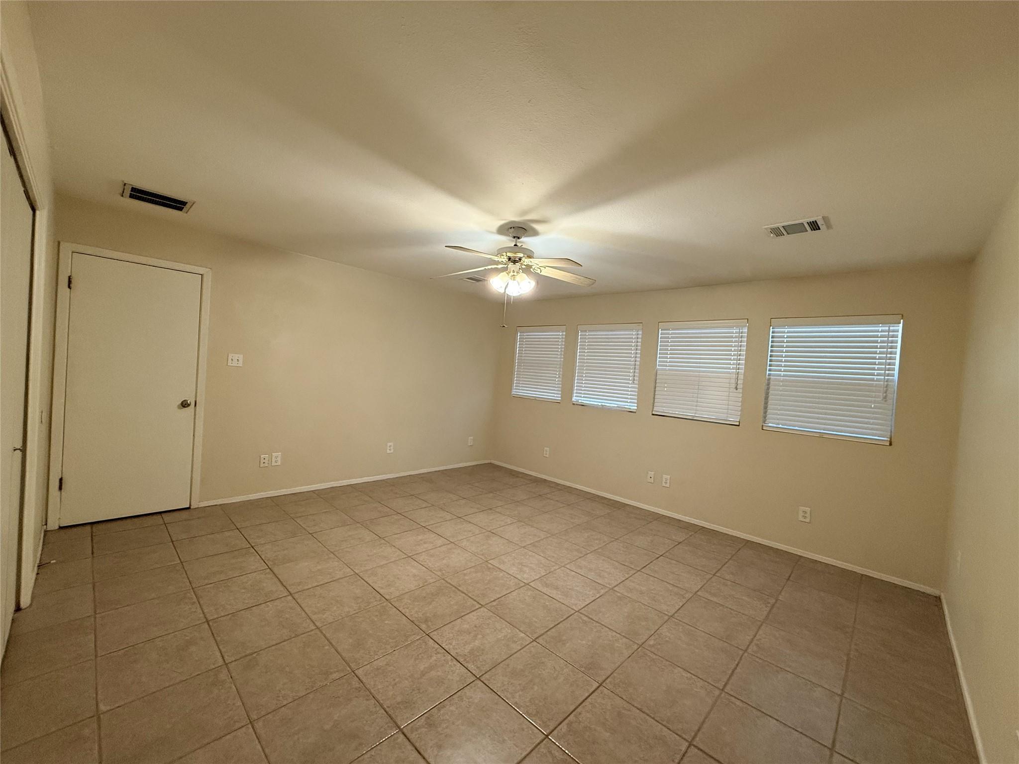7907 Dunn St #a Property Photo 19