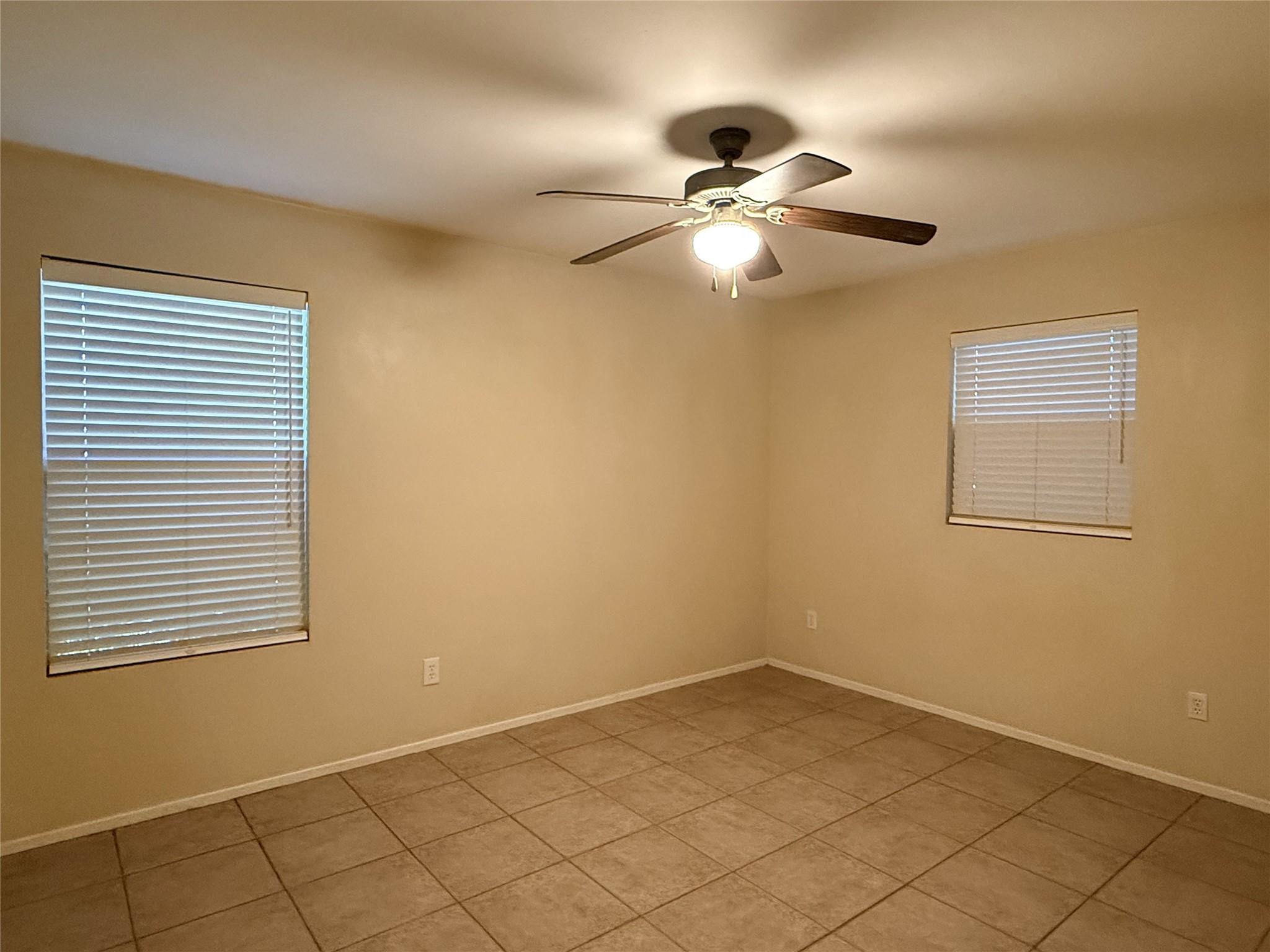 7907 Dunn St #a Property Photo 21
