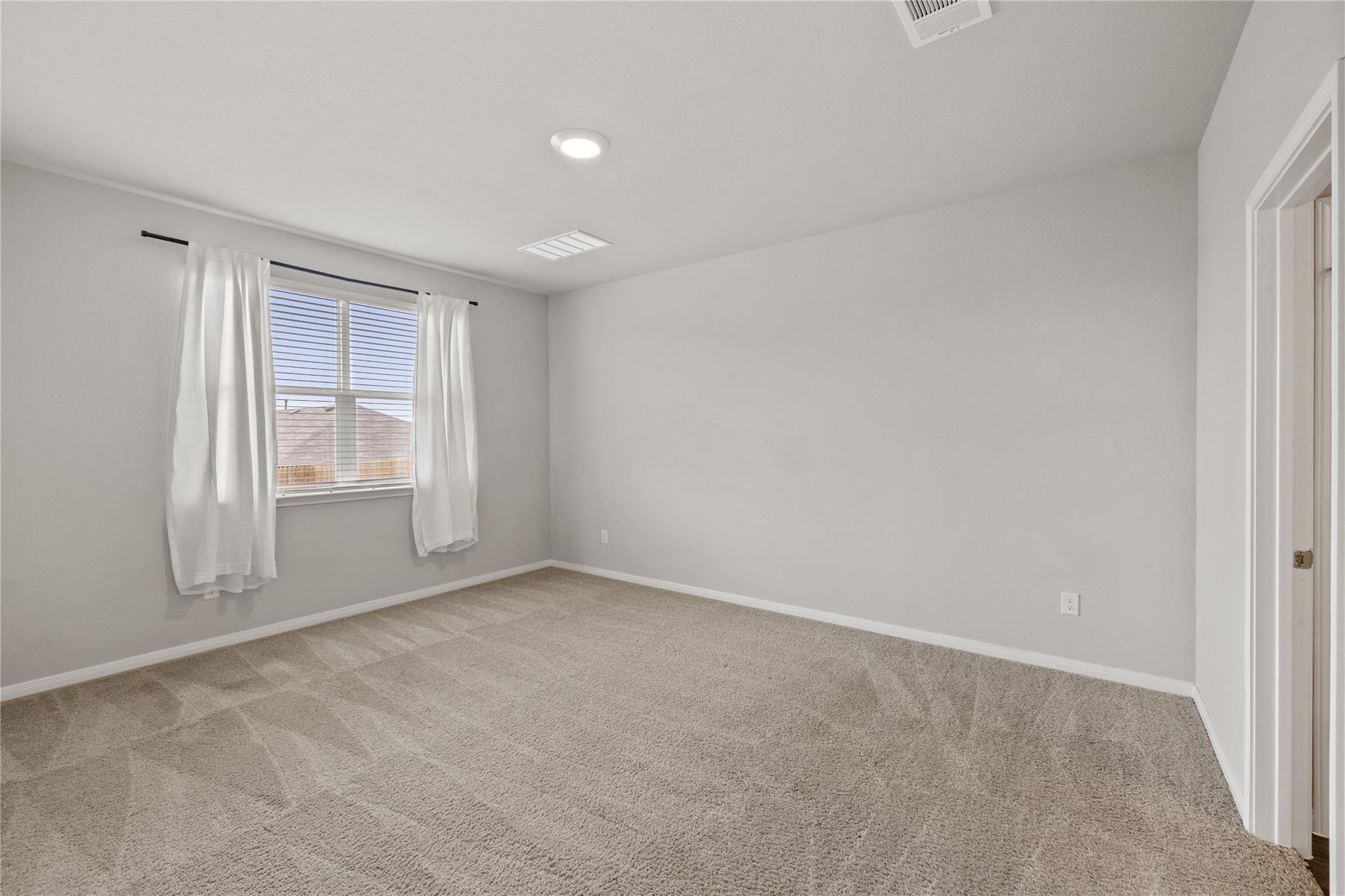 173 Frostweed Dr Property Photo 24