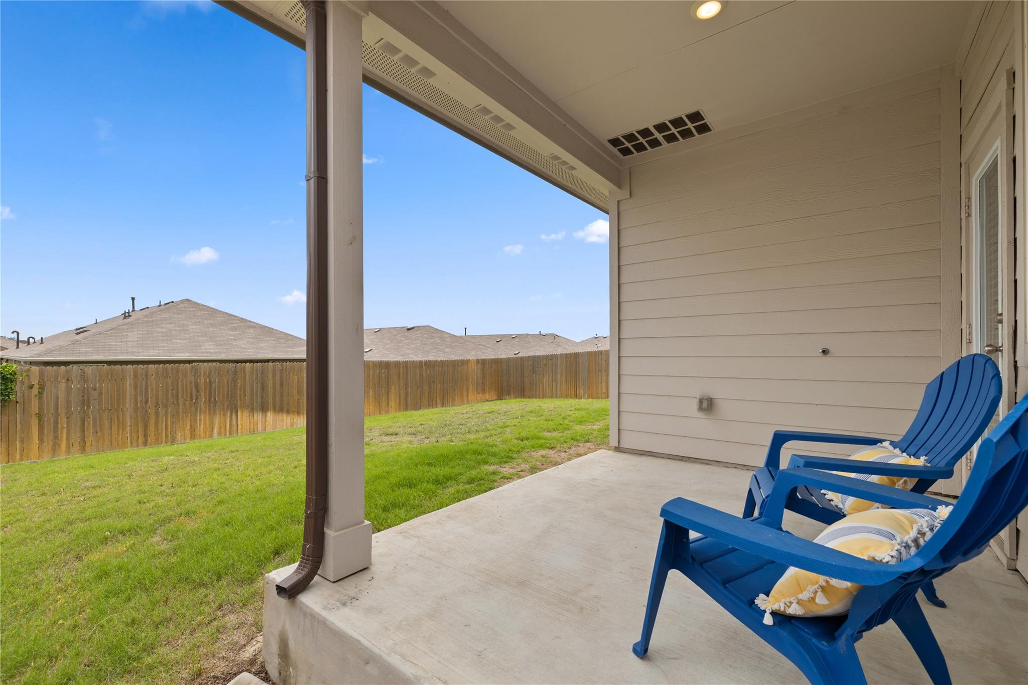 173 Frostweed Dr Property Photo 34