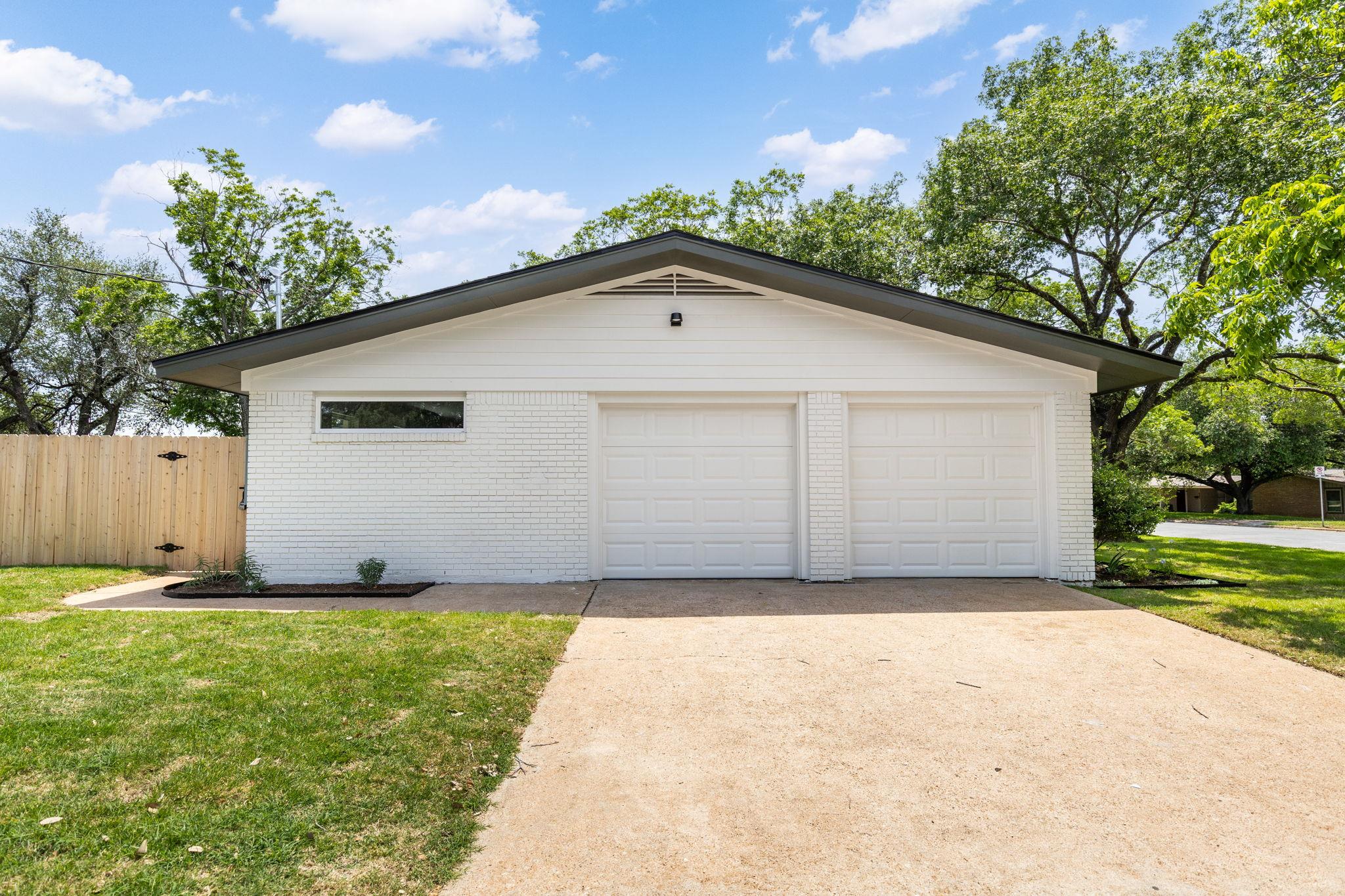 4501 Packsaddle None Property Photo 33