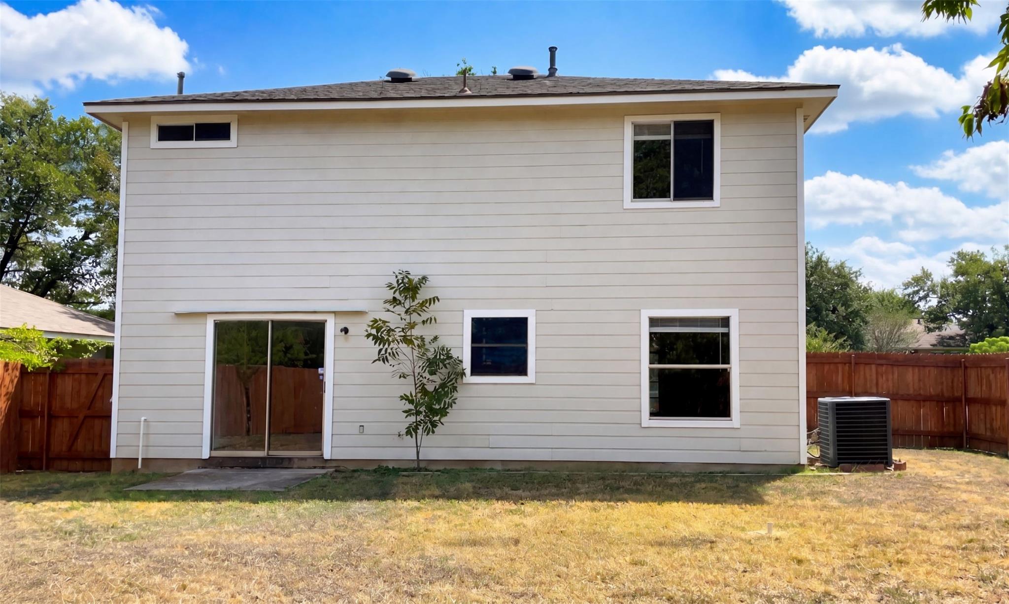 13800 Spring Heath Rd Property Photo 5