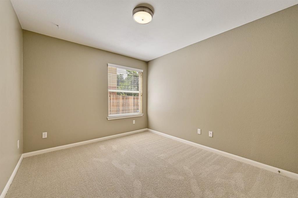 5121 Jacobs Creek Ct Property Photo 21