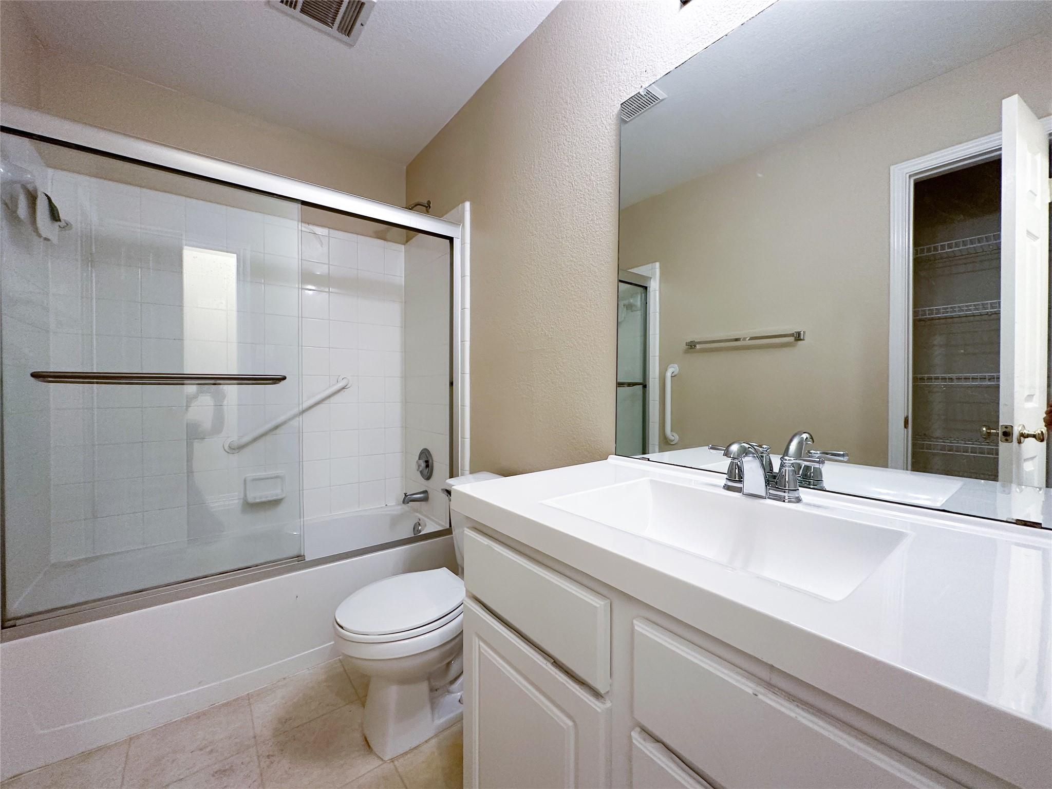 1386 Ashberry Trl Property Photo 6