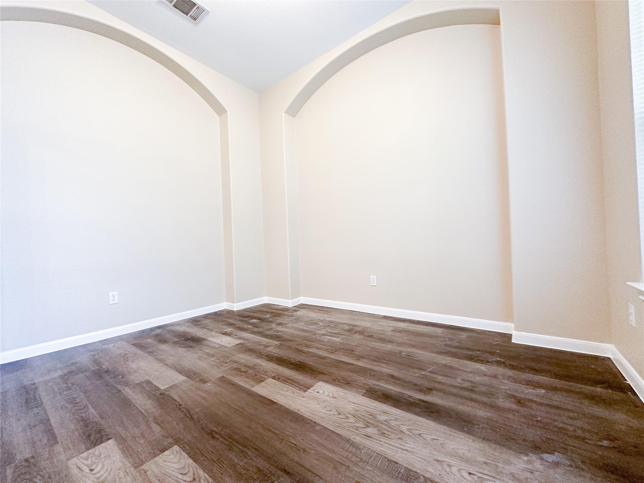 1386 Ashberry Trl Property Photo 16