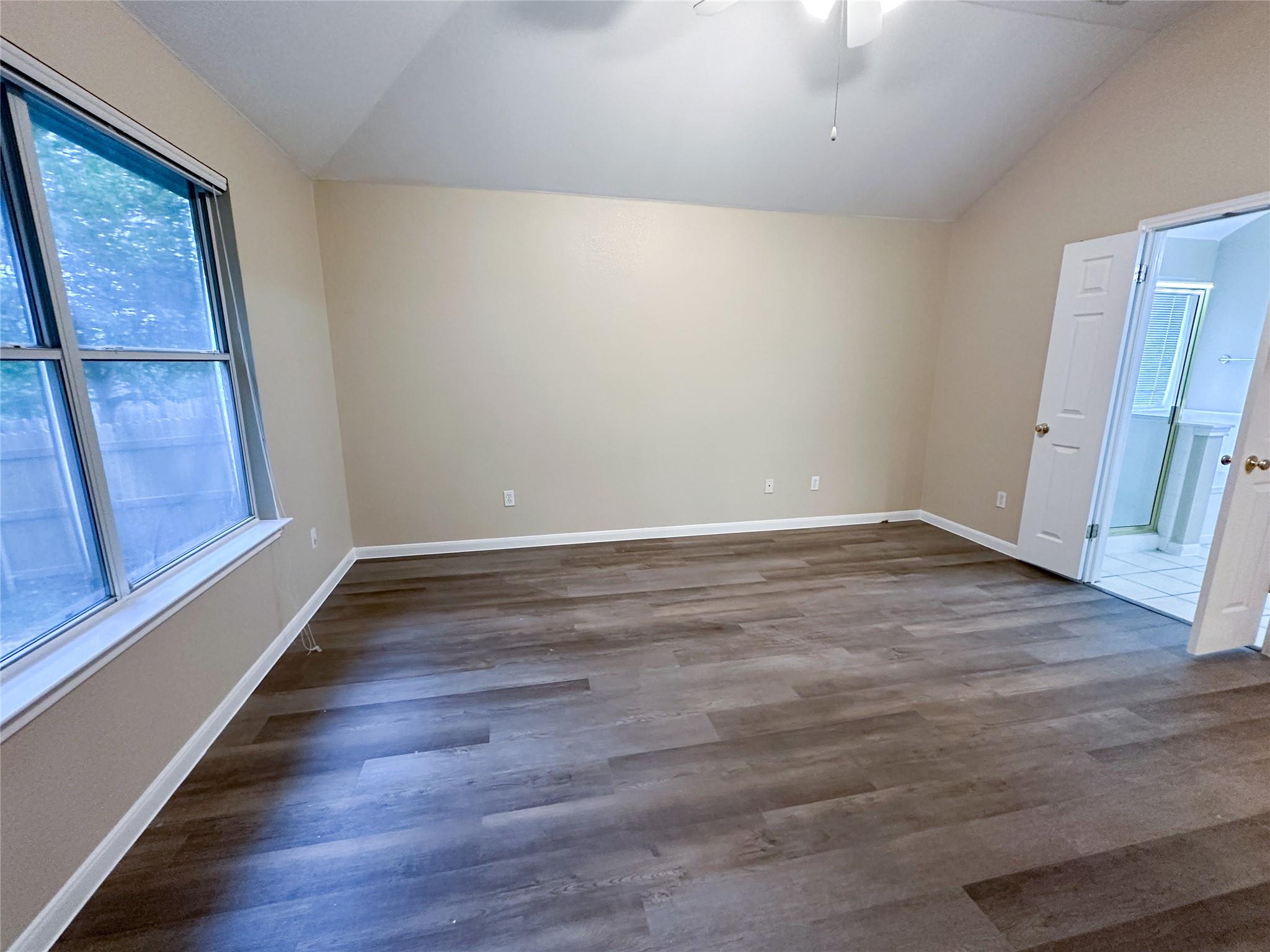 1386 Ashberry Trl Property Photo 27