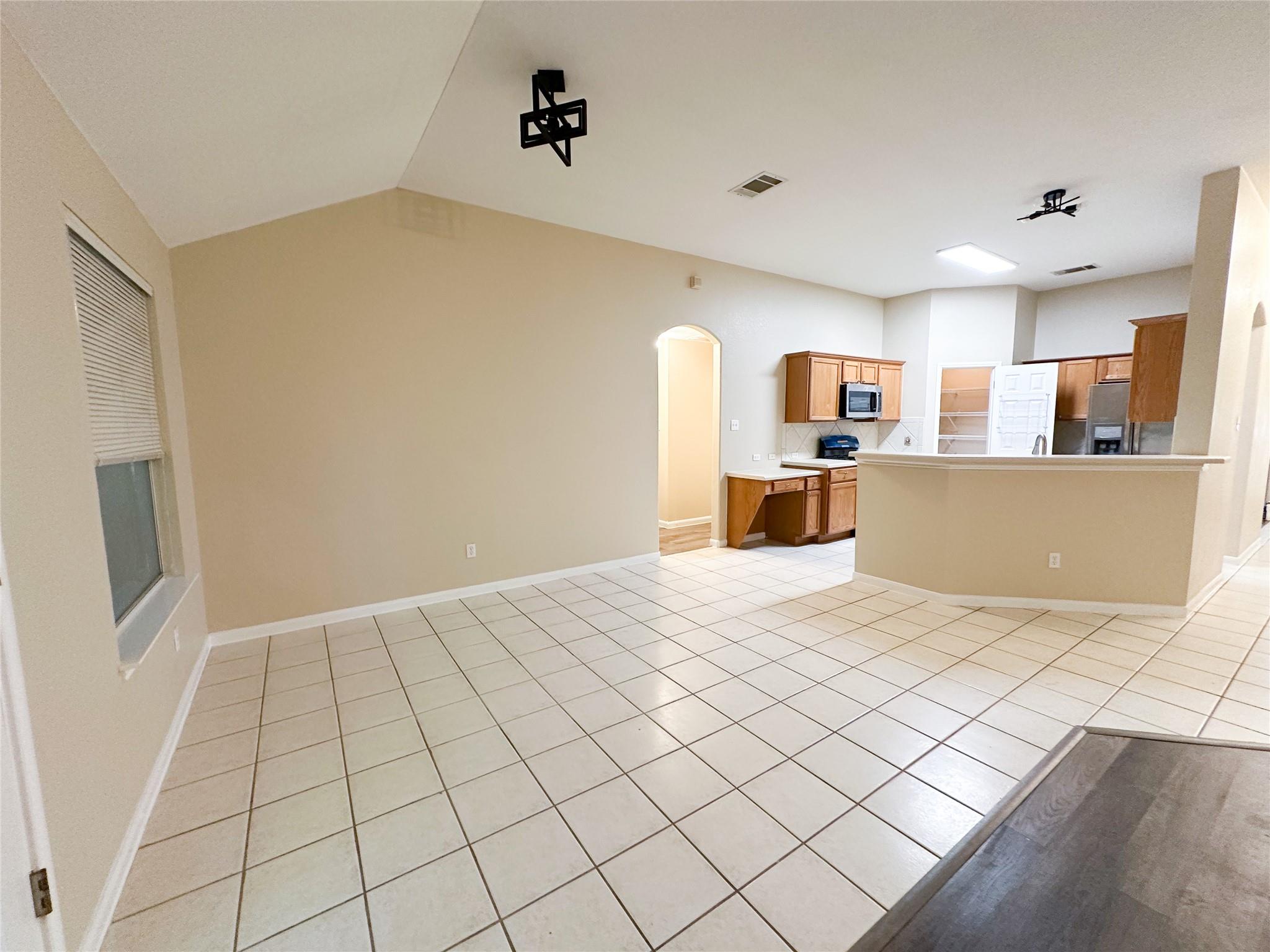 1386 Ashberry Trl Property Photo 37