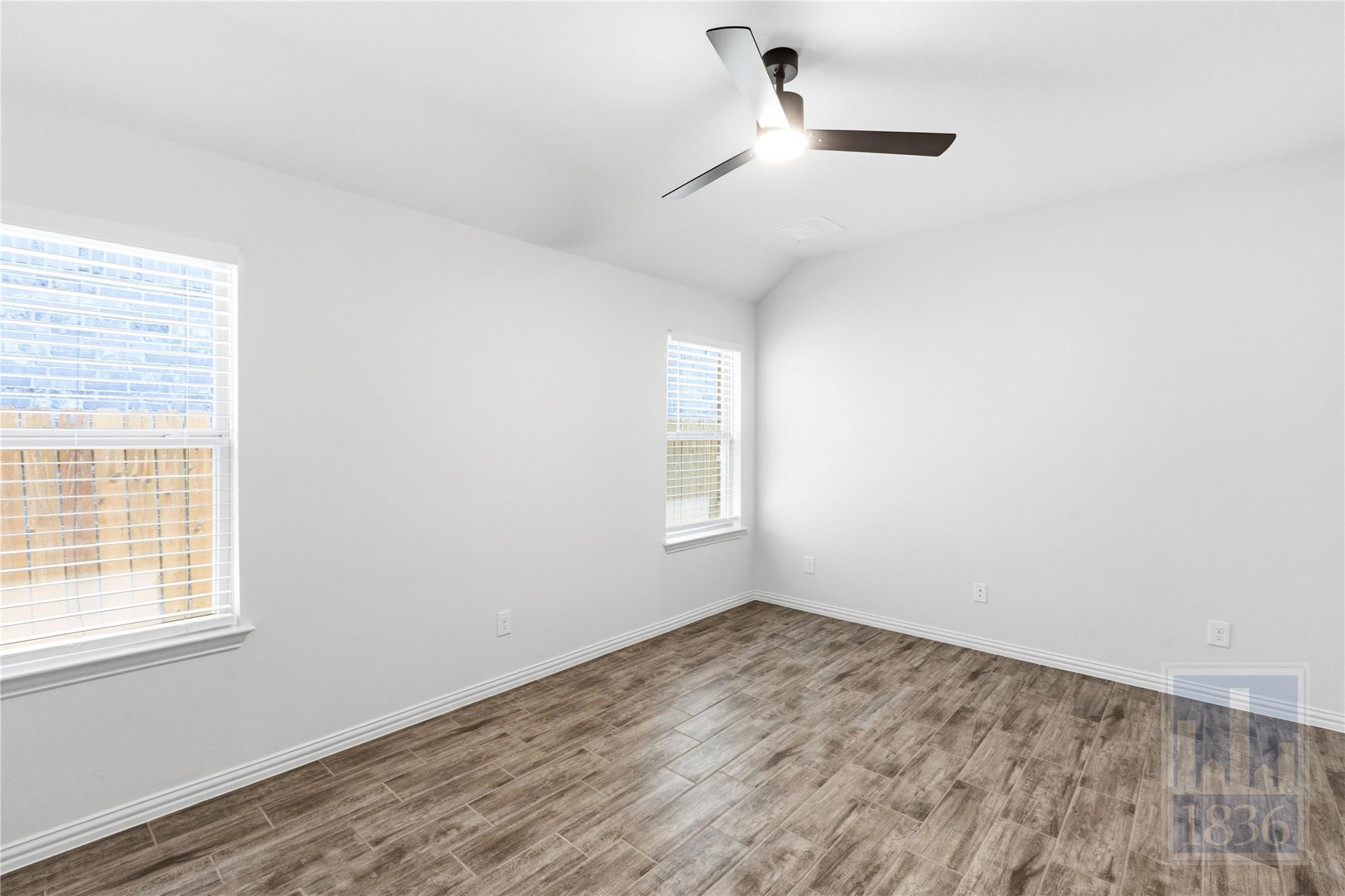 188 Danbark Dr Property Photo 21