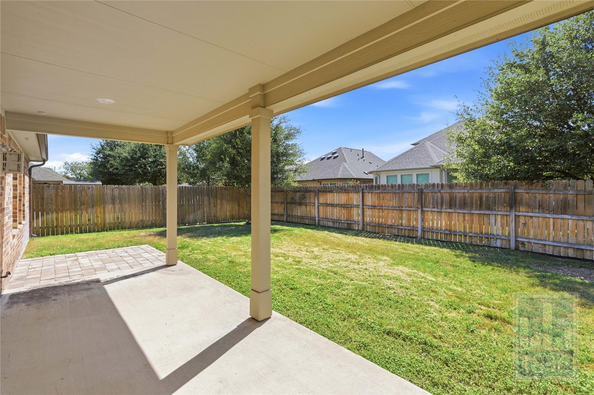188 Danbark Dr Property Photo 26
