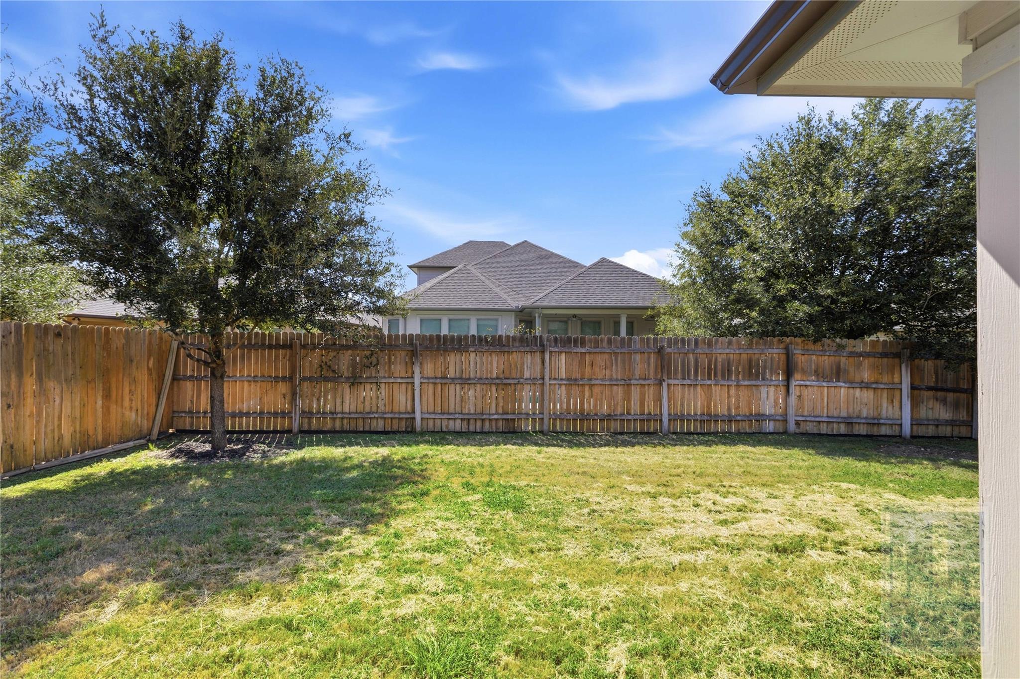188 Danbark Dr Property Photo 29