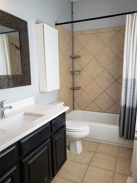 7304 Grand Canyon Dr Property Photo 11