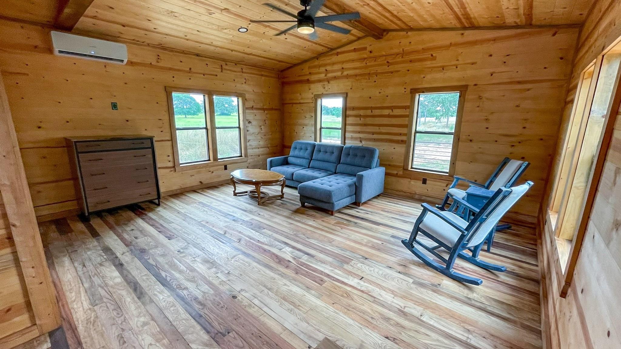 5614 Harwood Rd Property Photo 31