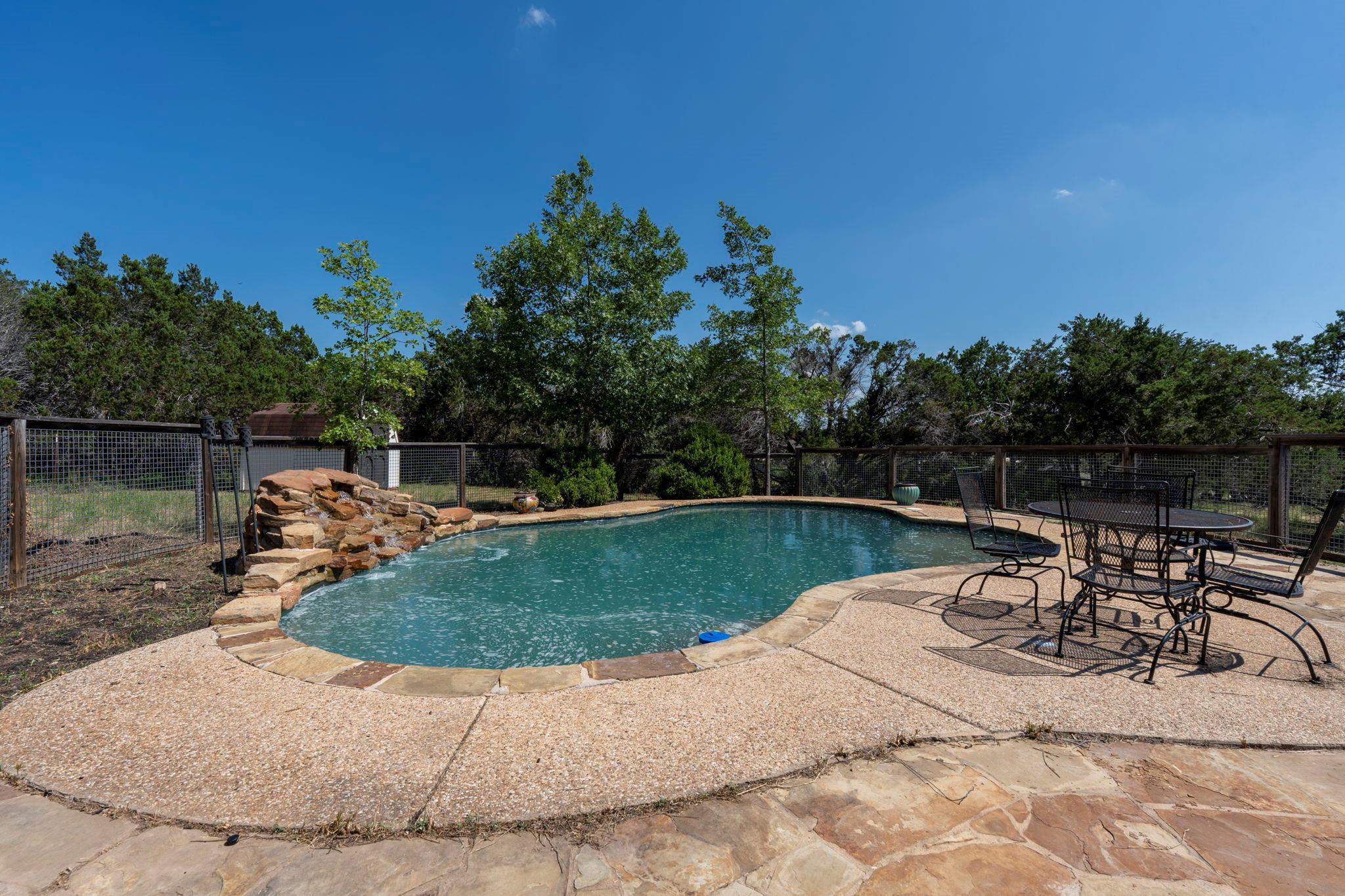 315 Angel Fire Dr Property Photo 12