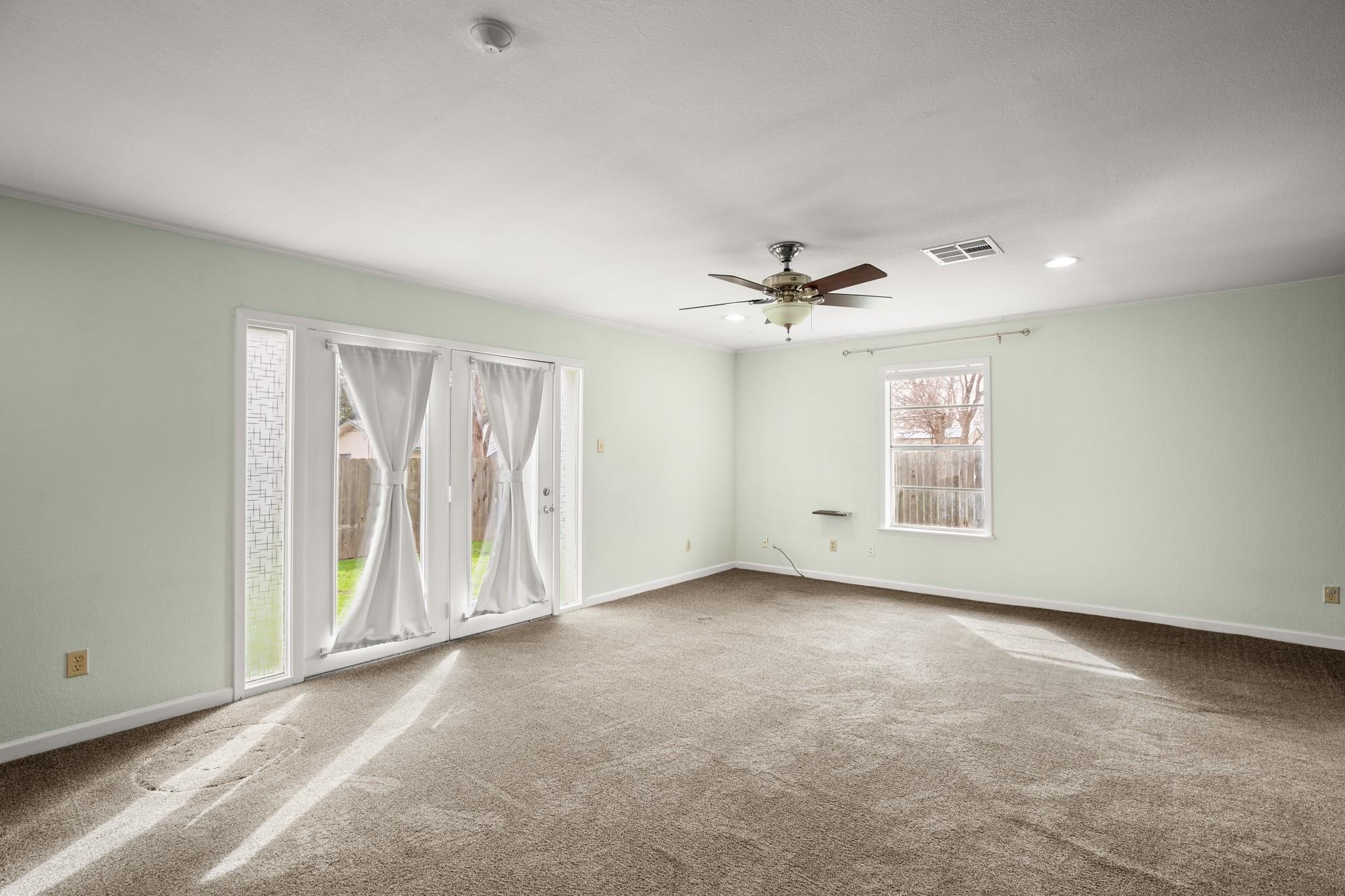 611 Virginia Dr Property Photo 20
