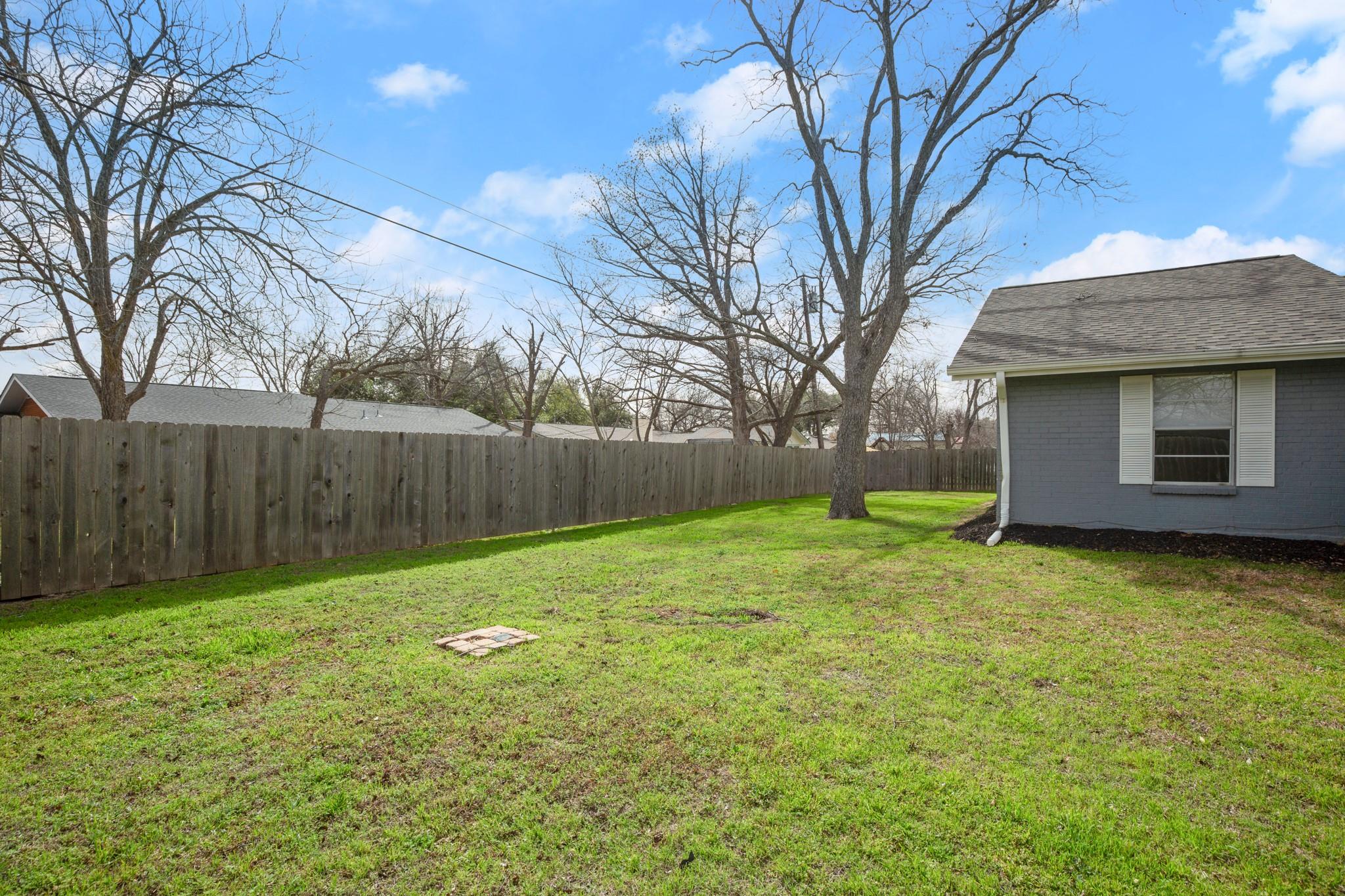 611 Virginia Dr Property Photo 33
