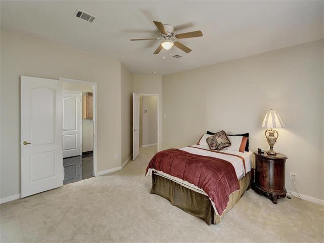2400 Nan Ln Property Photo 14