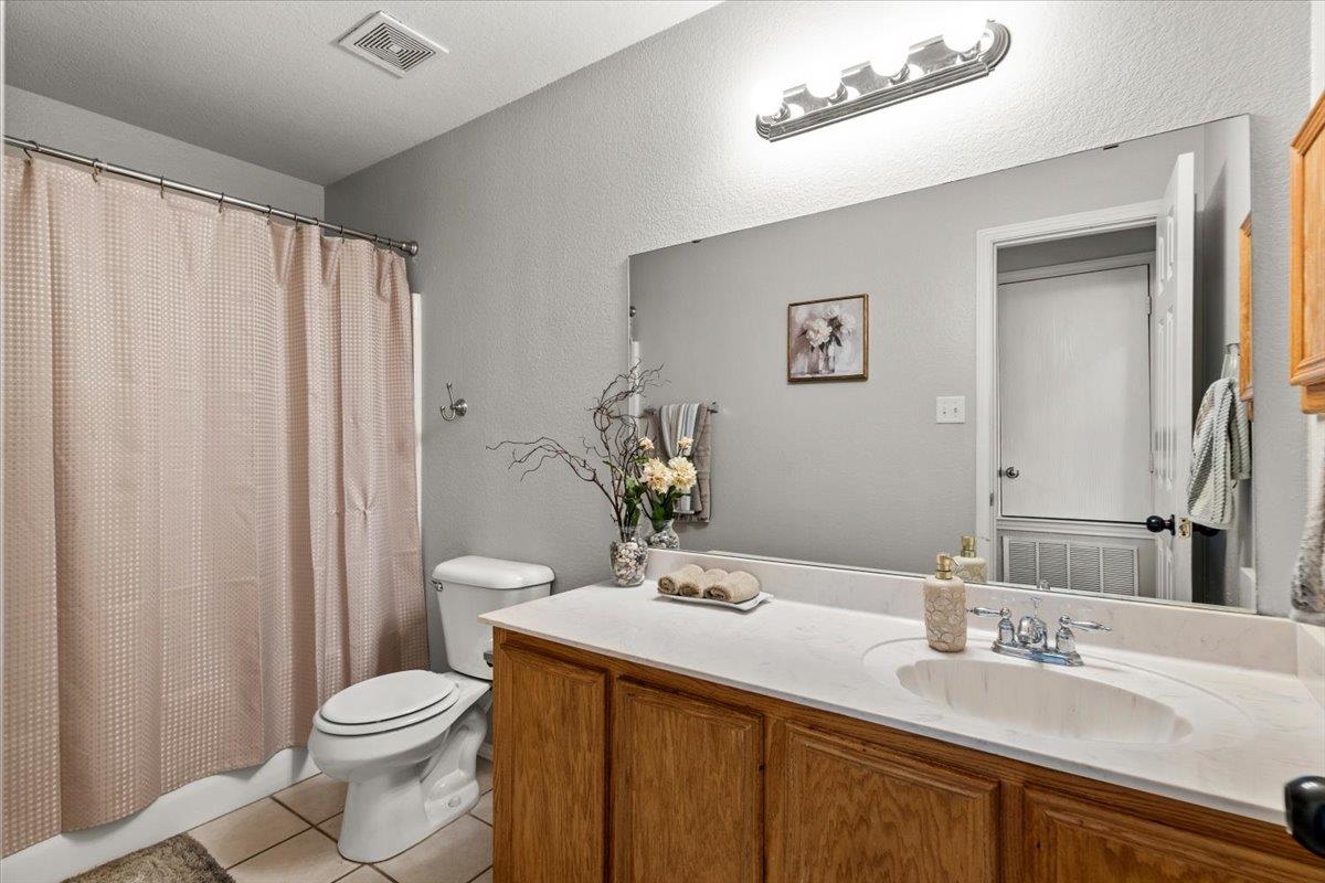 711 White Hawk Trl Property Photo 15