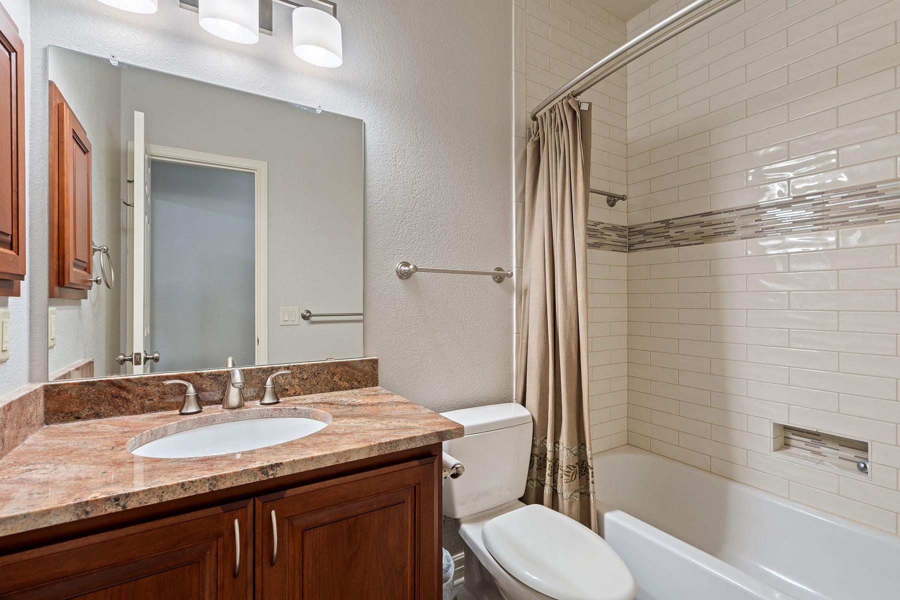 2812 Cascade Falls Dr Property Photo 32
