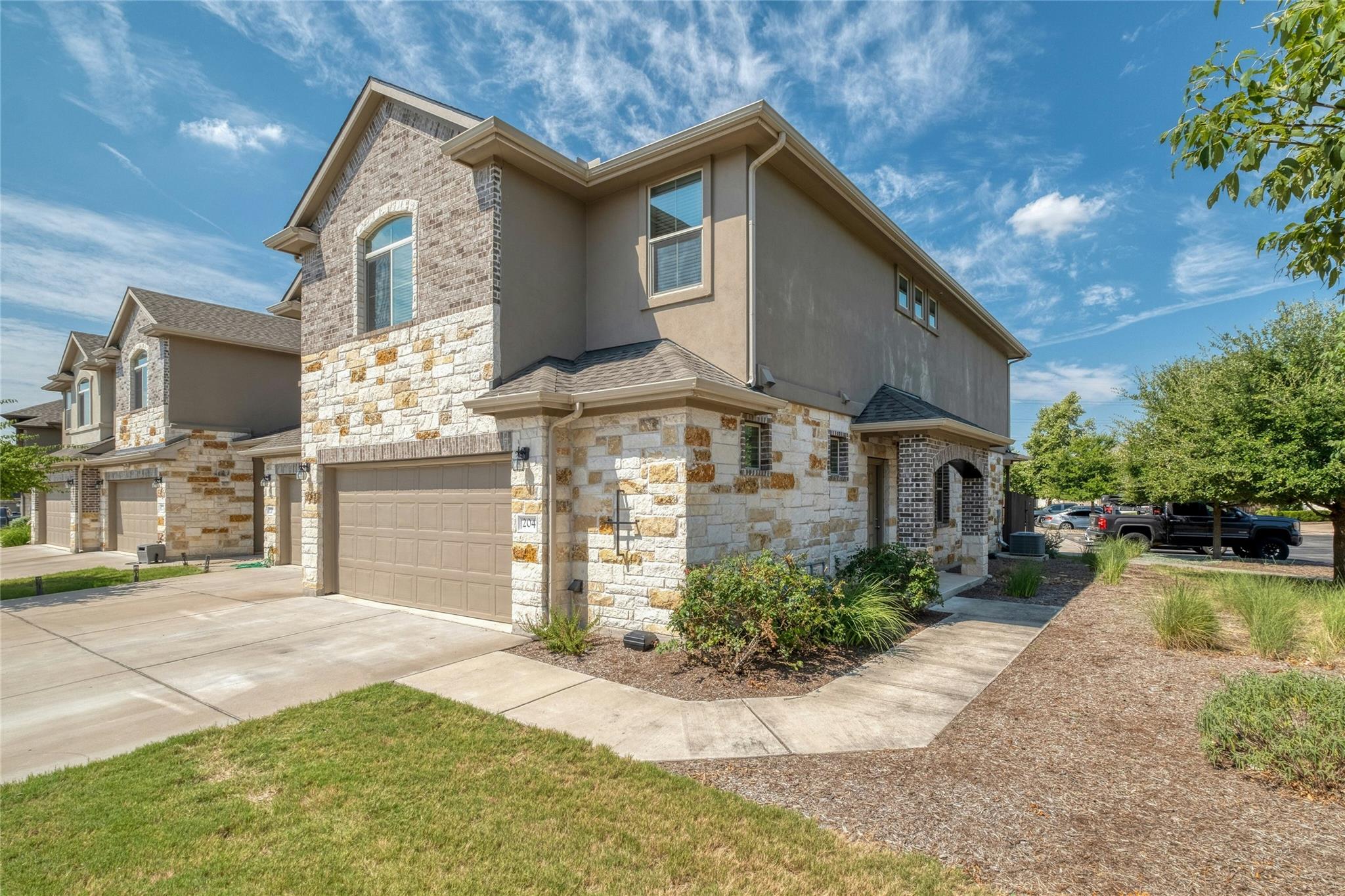 2880 Donnell Dr #204 Property Photo 1