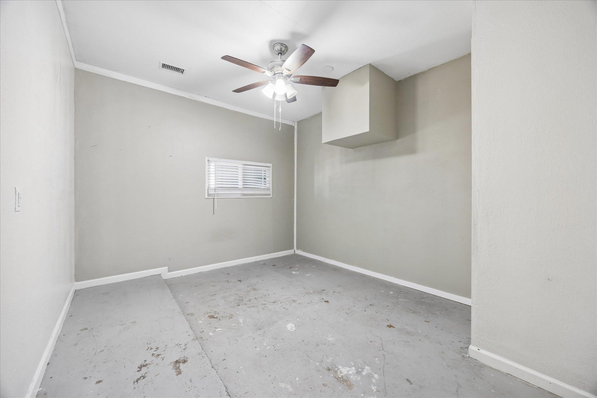 6502 Bramber Ln Property Photo 13