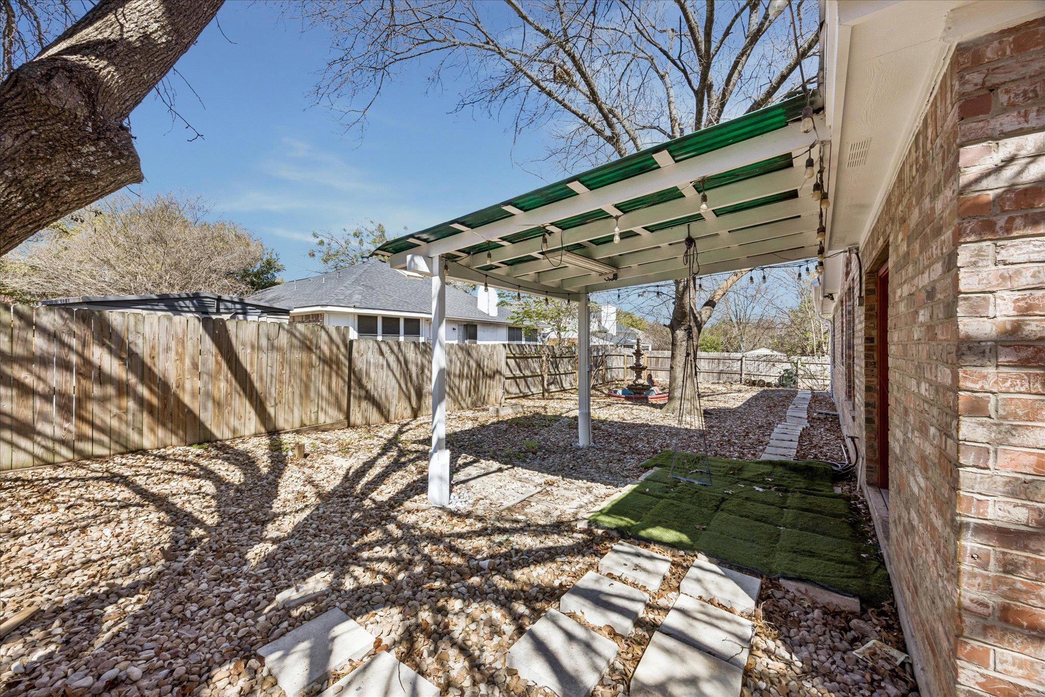 6502 Bramber Ln Property Photo 14