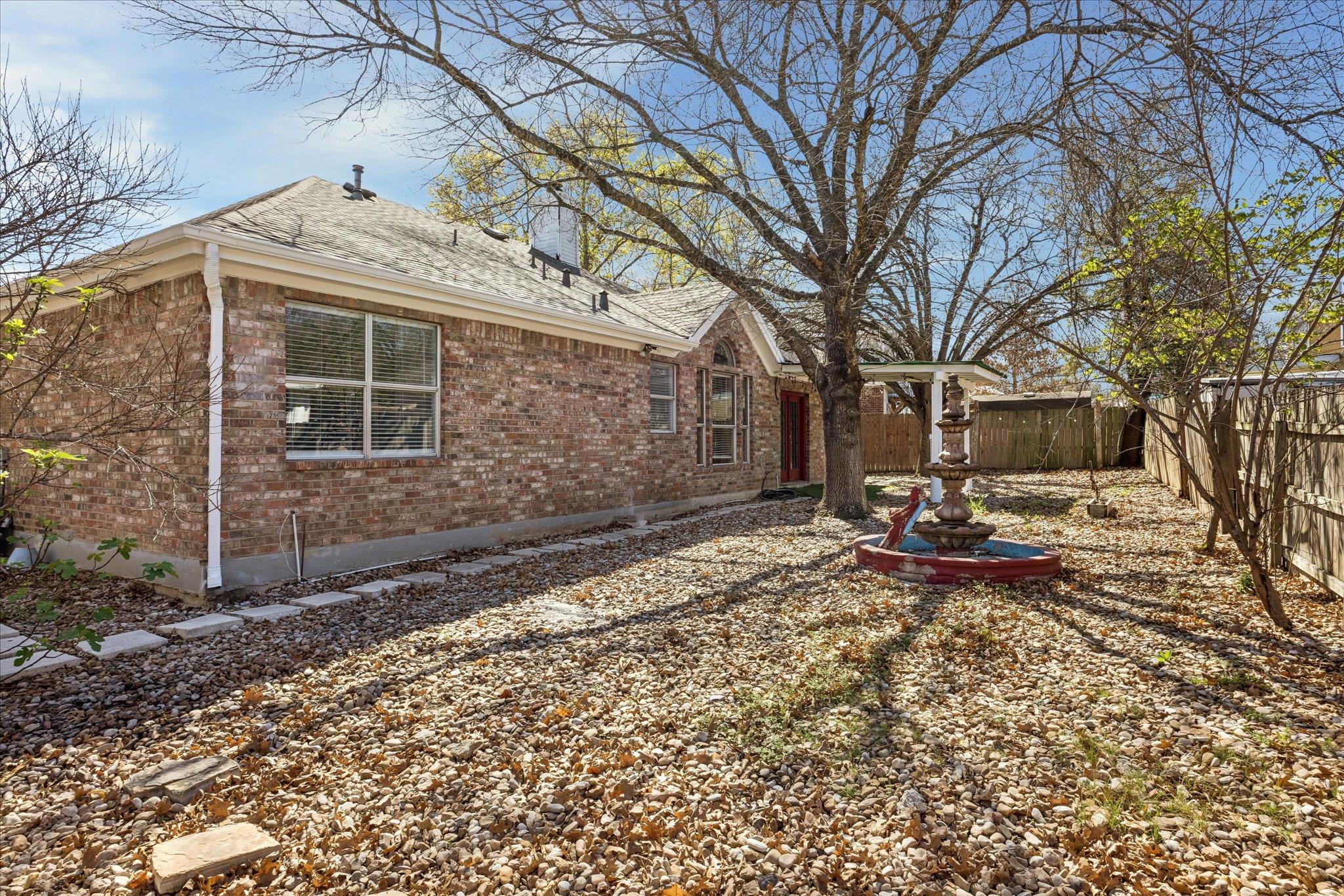 6502 Bramber Ln Property Photo 15