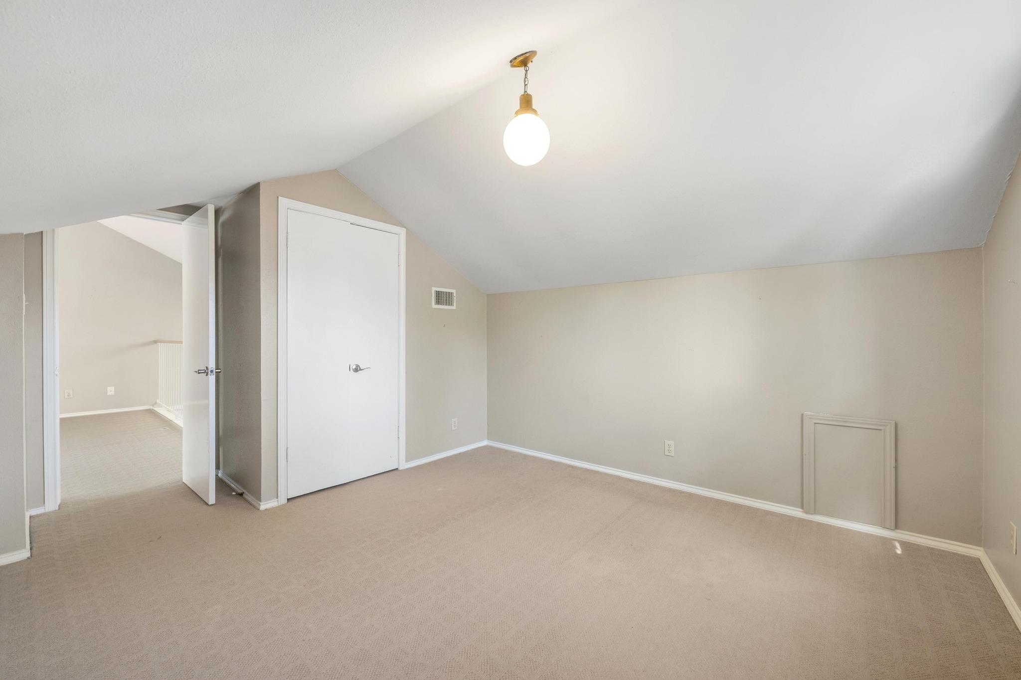 8224 Summer Place Dr Property Photo 30