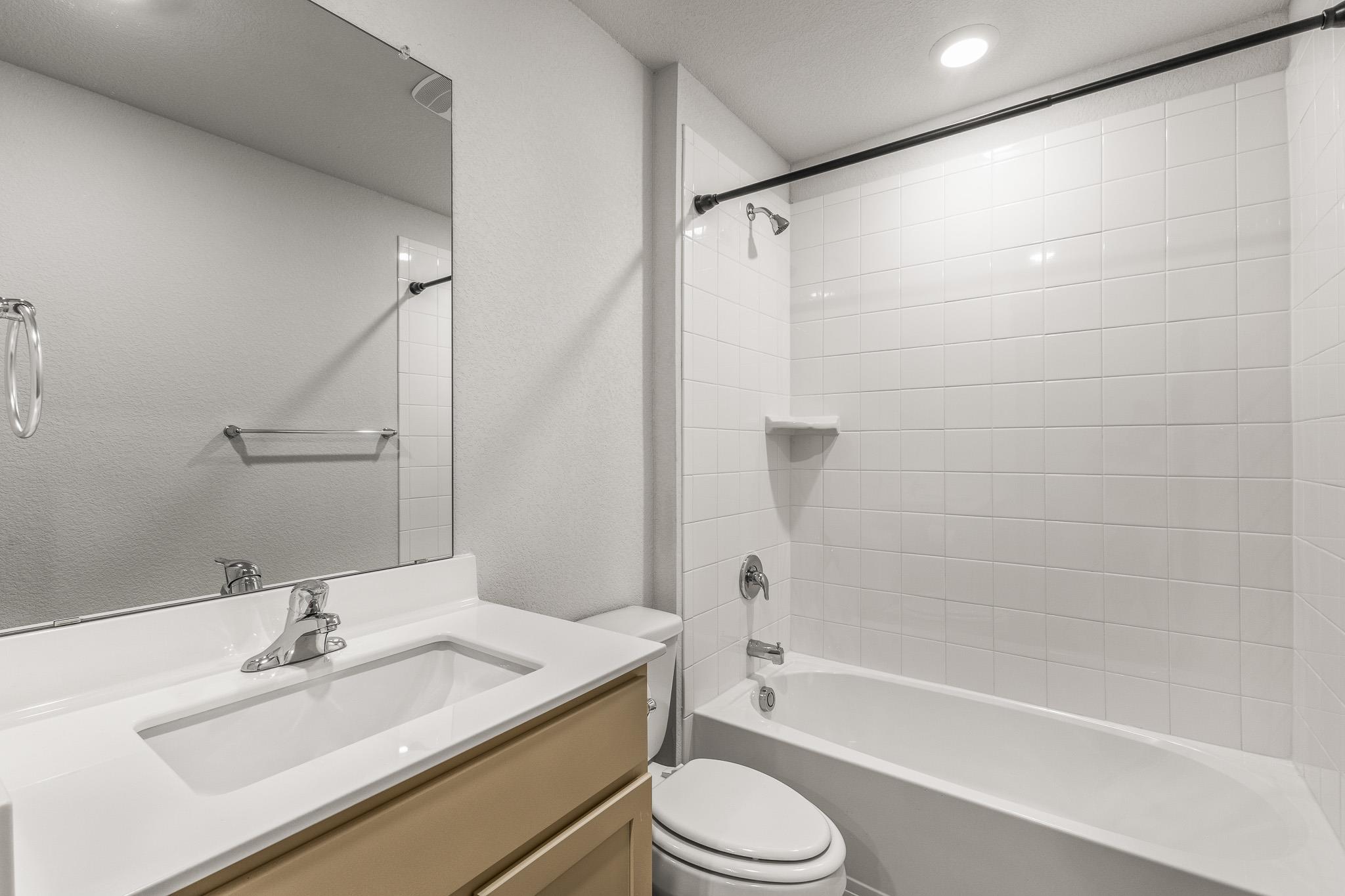 1427 Brookfield St Property Photo 10