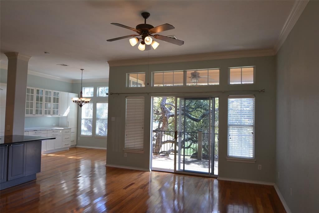 20975 Waterside Dr #35 Property Photo 4