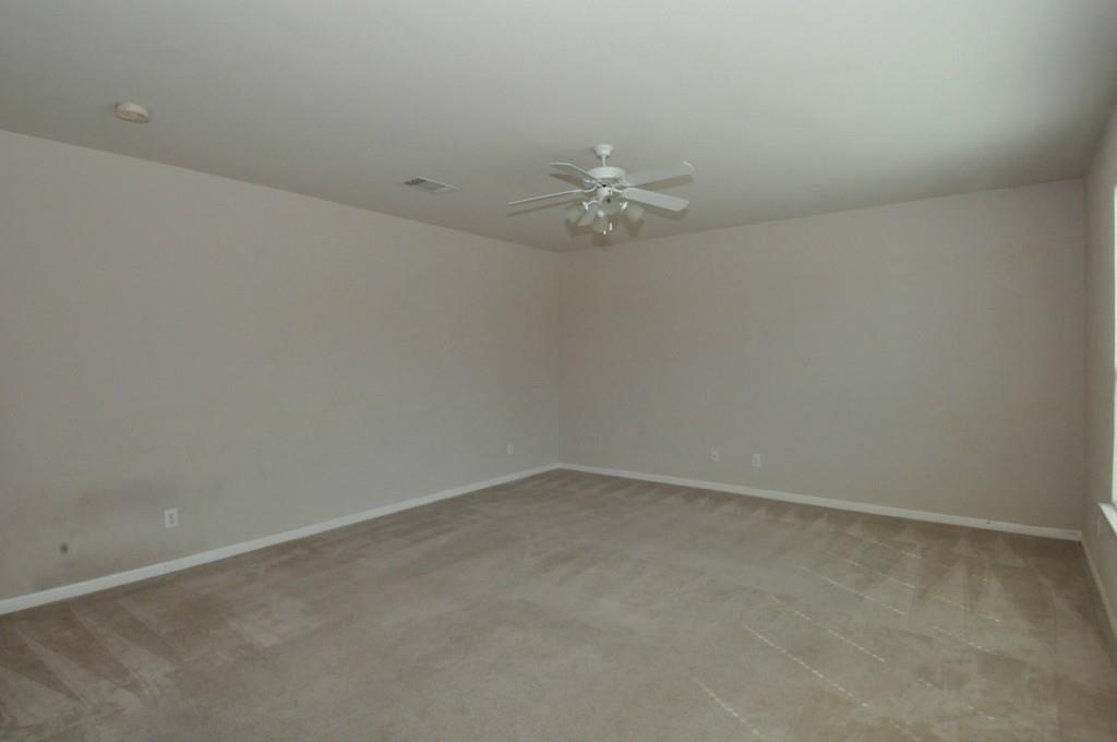 2708 Katie Cv Property Photo 7