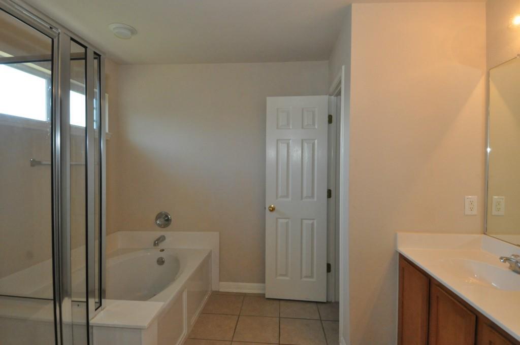 2708 Katie Cv Property Photo 11