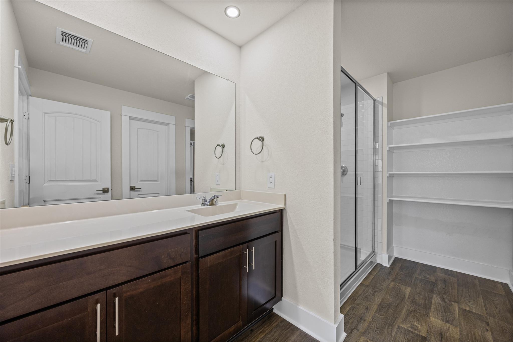 11801 Rush Ln Property Photo 14