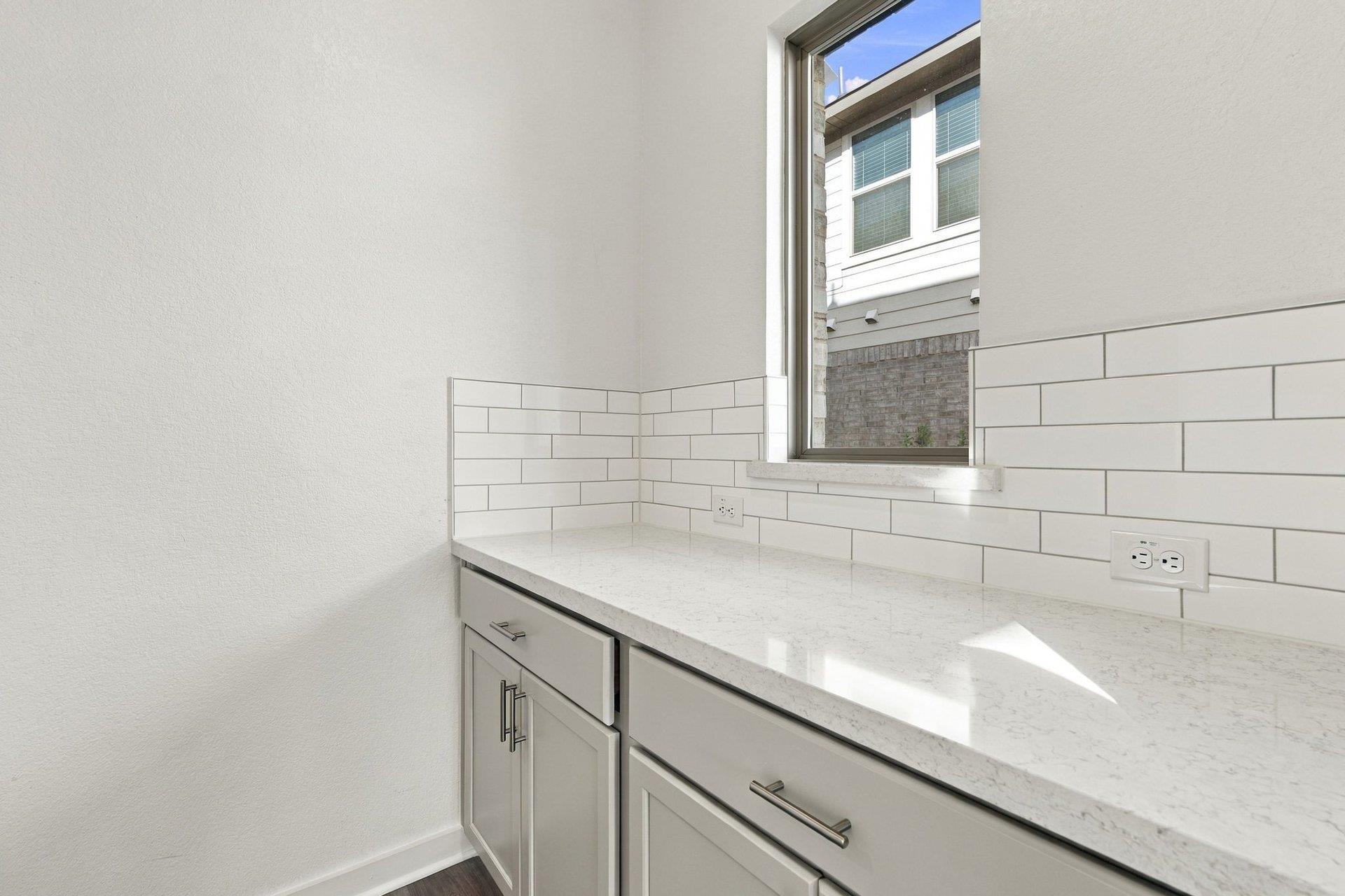 313 Ridgewell Loop Property Photo 15